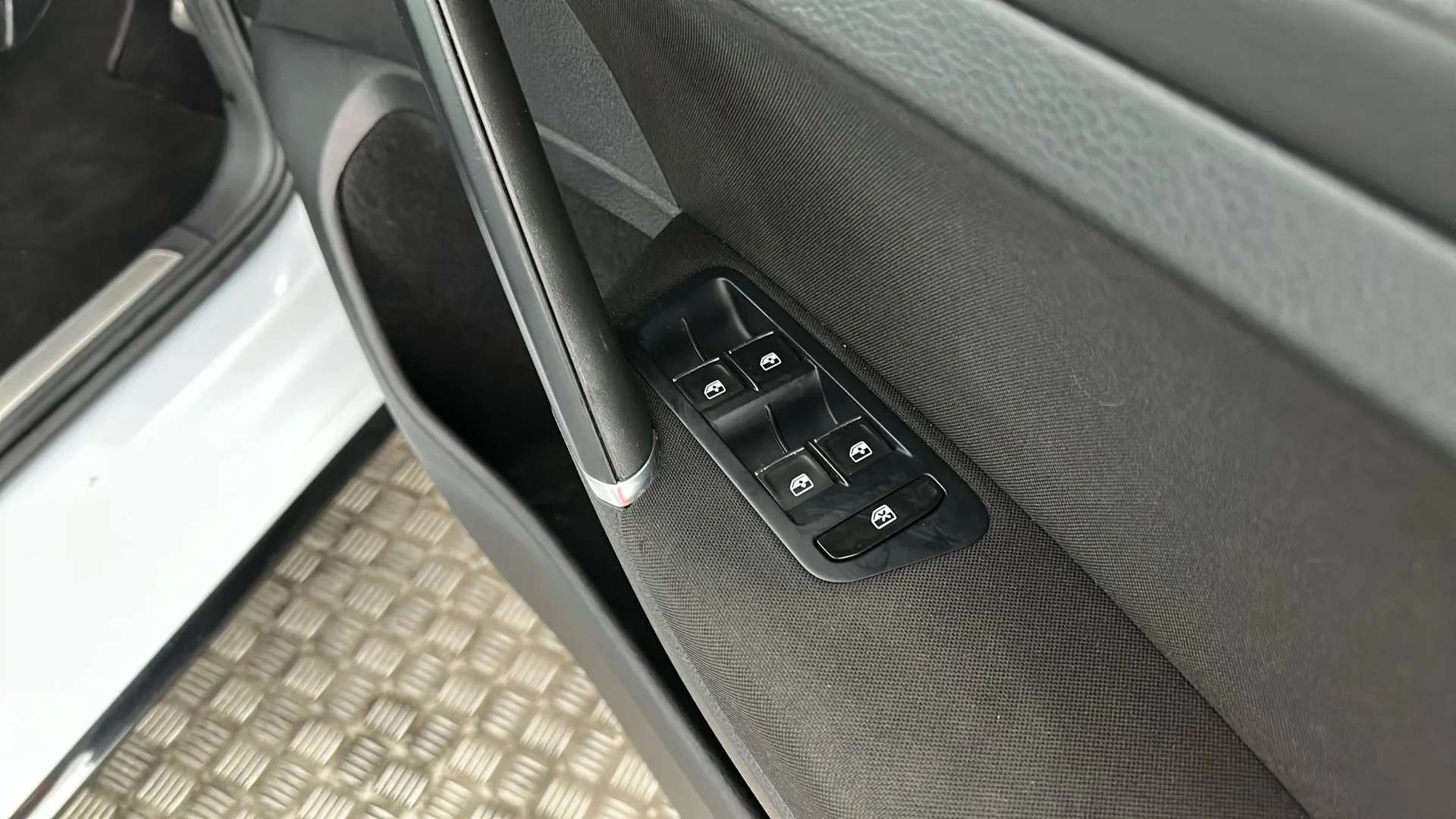 2019 VOLKSWAGEN GOLF 2019 VOLKSWAGEN GOLF