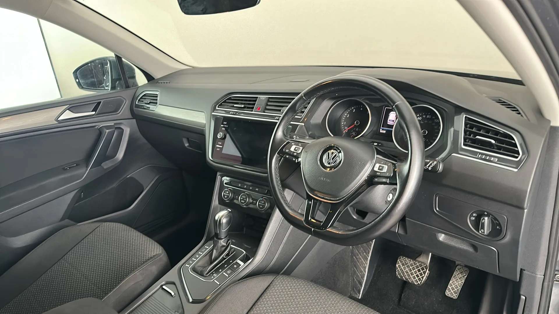 2021 VOLKSWAGEN TIGUAN ALLSPACE 2021 VOLKSWAGEN TIGUAN ALLSPACE