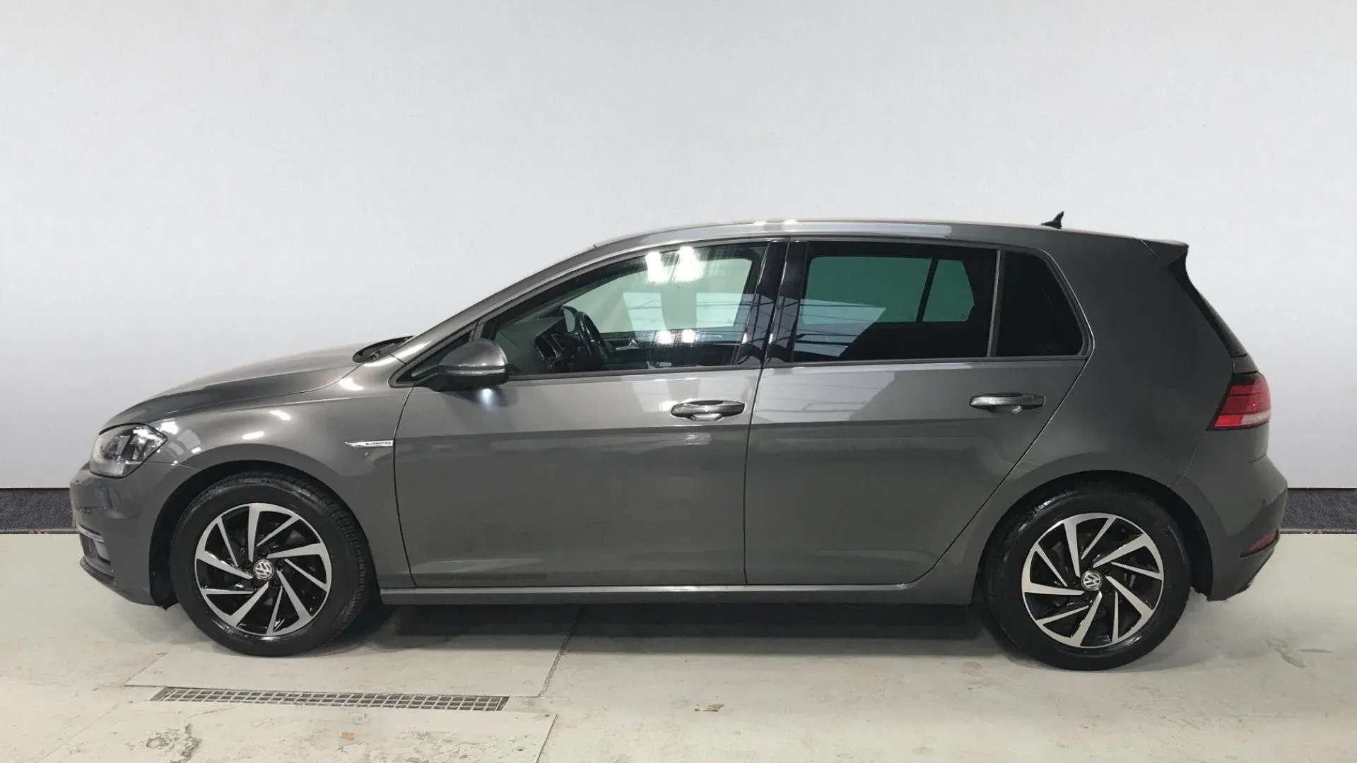 A 2019 VOLKSWAGEN GOLF 1.5 TSI EVO Match DSG A 2019 VOLKSWAGEN GOLF 1.5 TSI EVO Match DSG