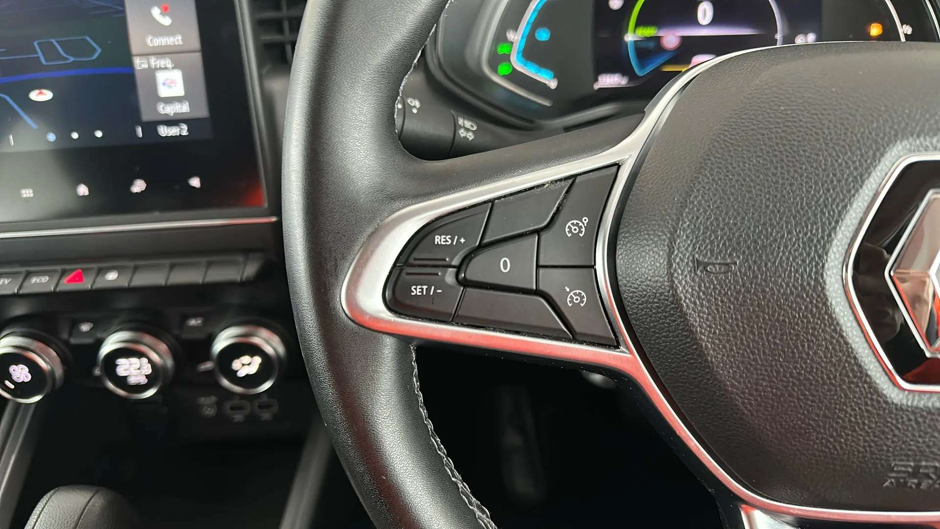 2023 RENAULT CLIO 2023 RENAULT CLIO