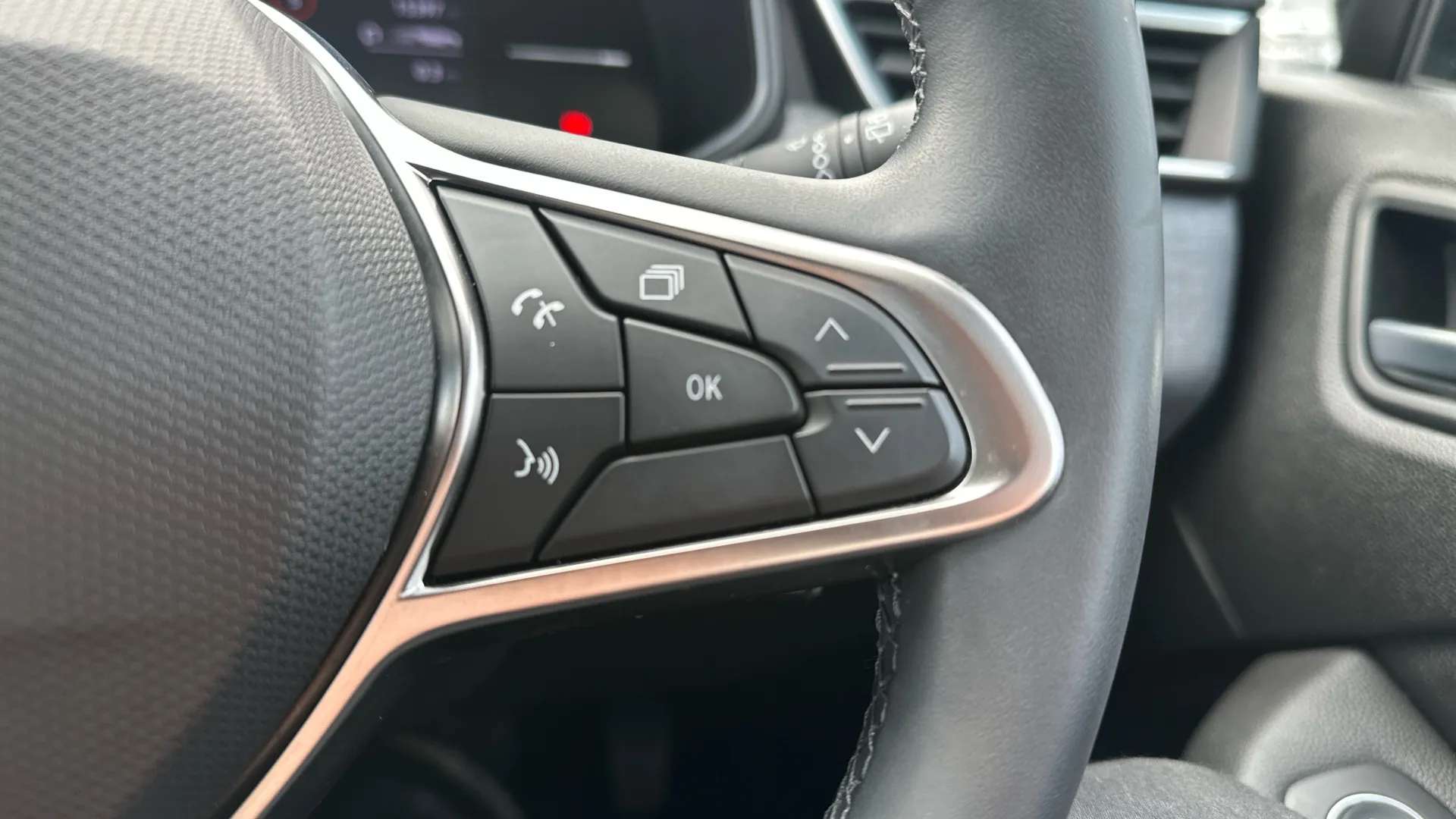 2024 RENAULT CLIO 2024 RENAULT CLIO