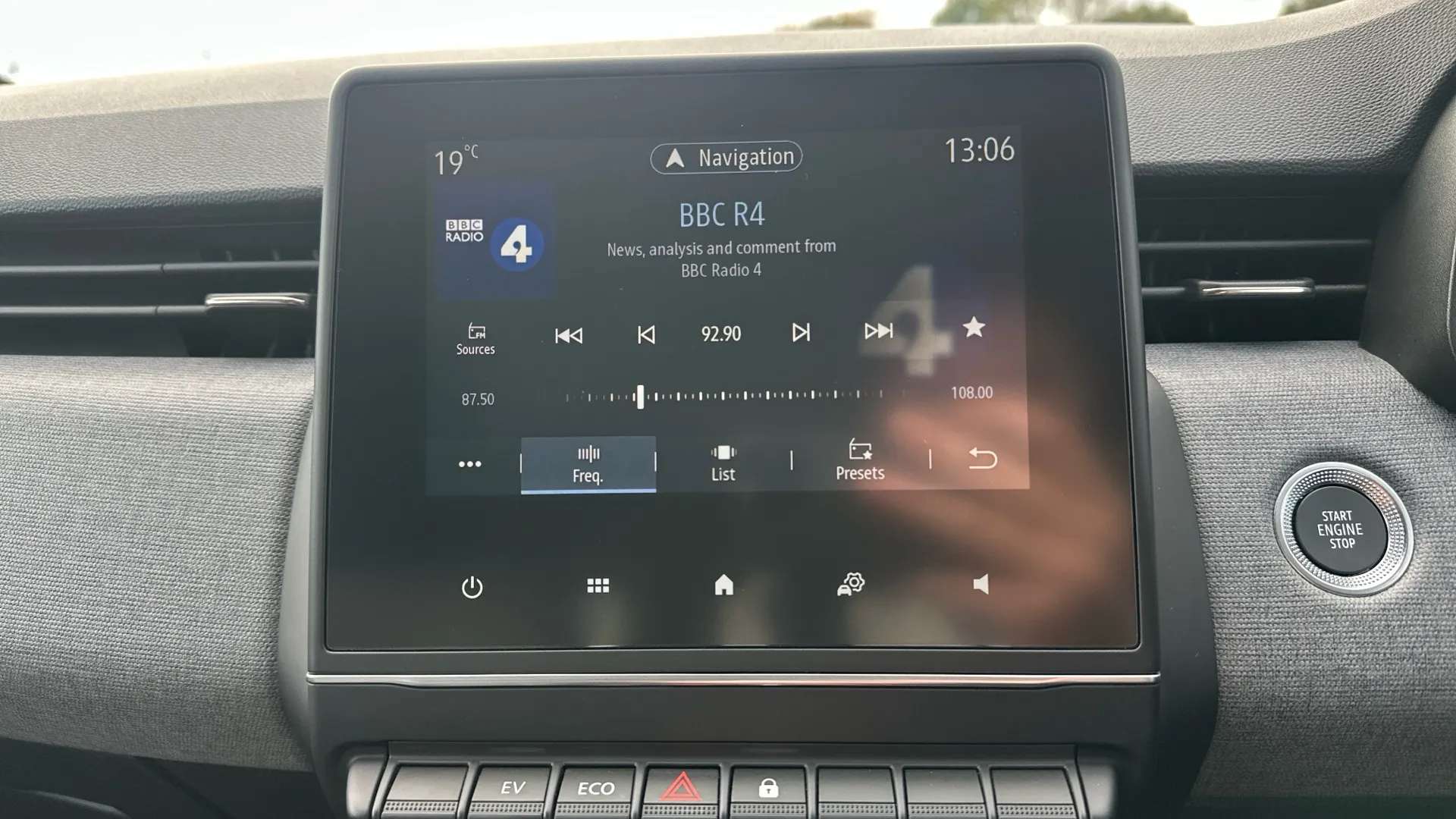 2024 RENAULT CLIO 2024 RENAULT CLIO