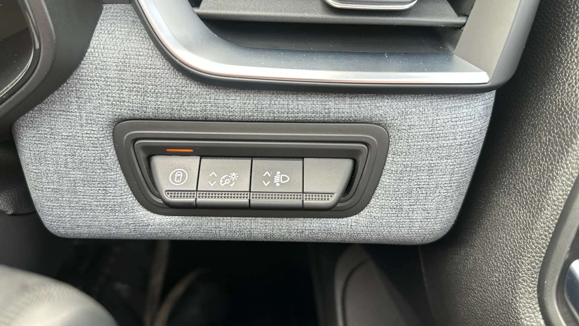 2024 RENAULT CLIO 2024 RENAULT CLIO