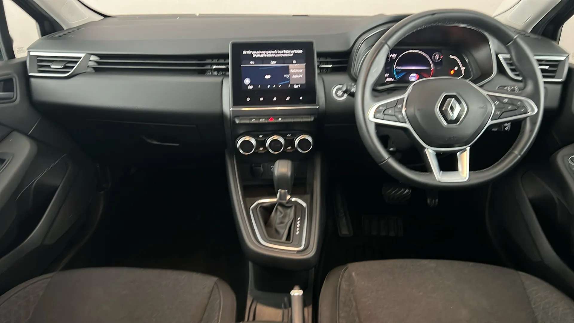 2022 RENAULT CLIO 2022 RENAULT CLIO