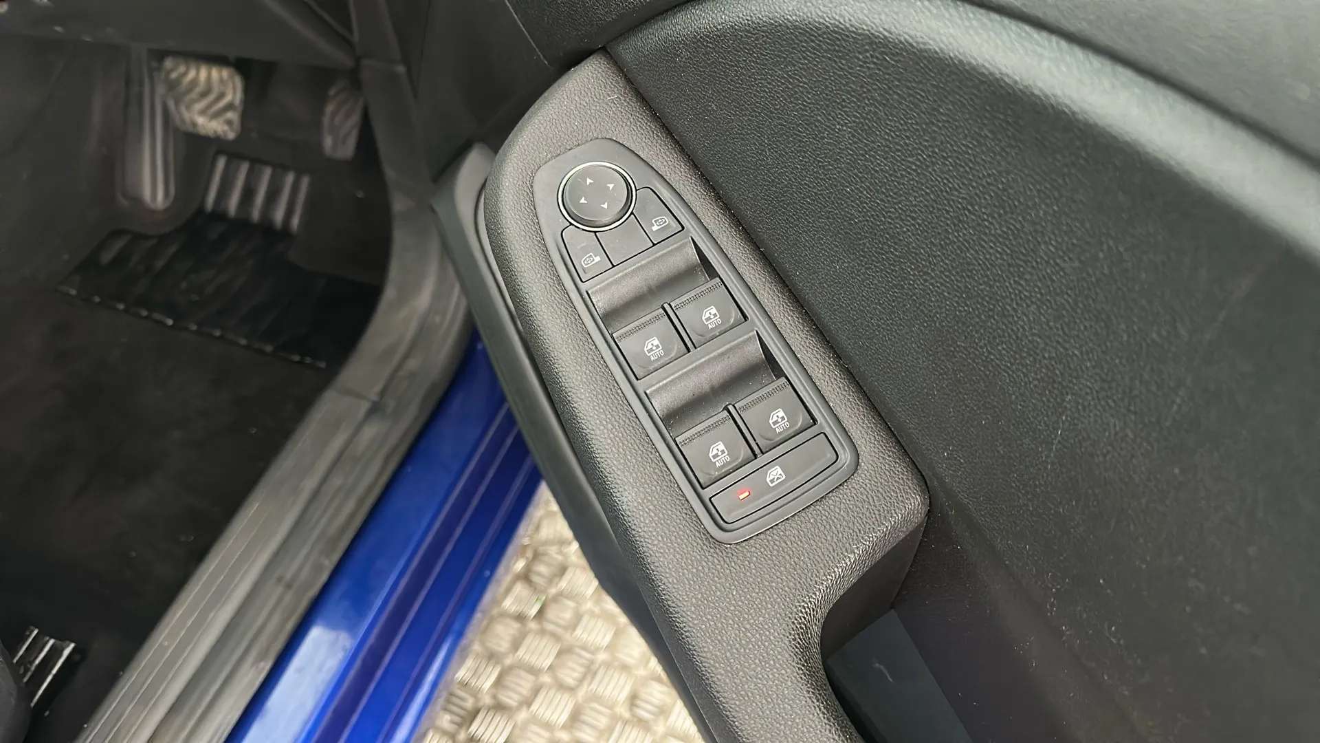 2023 RENAULT CLIO 2023 RENAULT CLIO