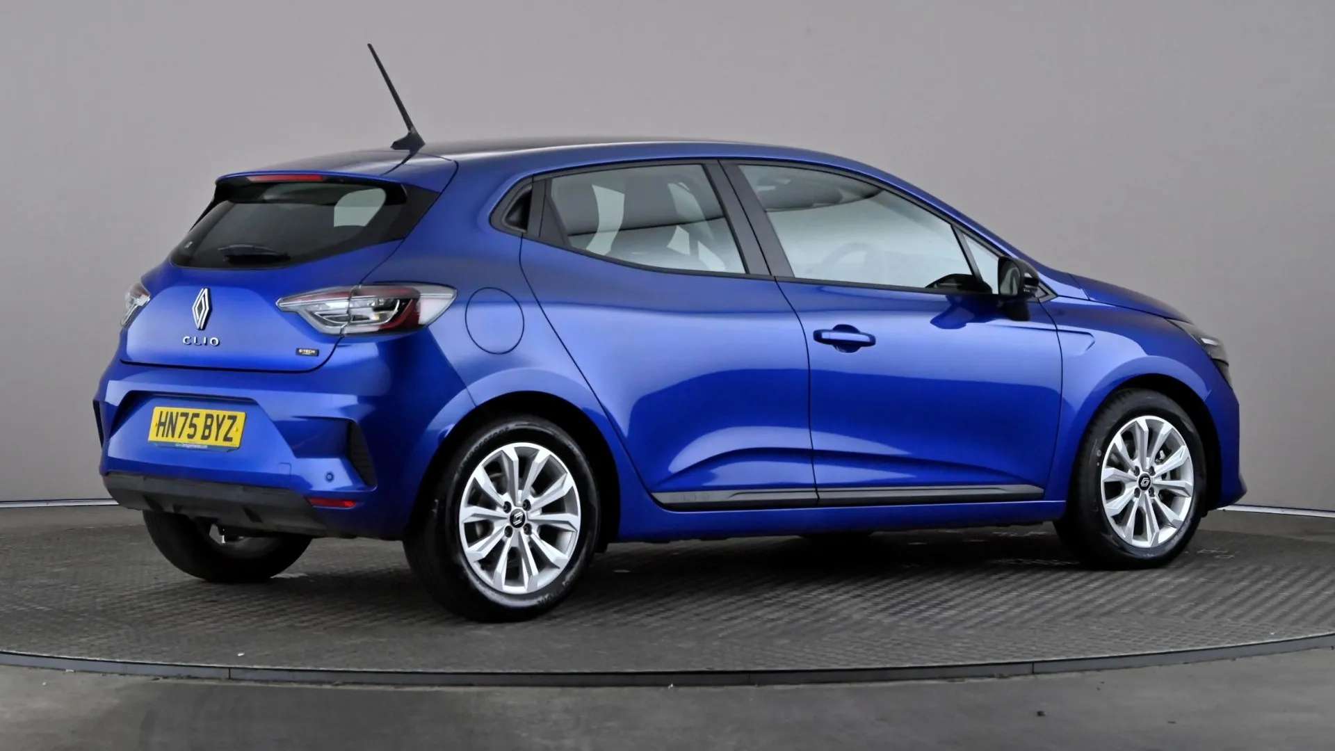 2025 RENAULT CLIO 2025 RENAULT CLIO