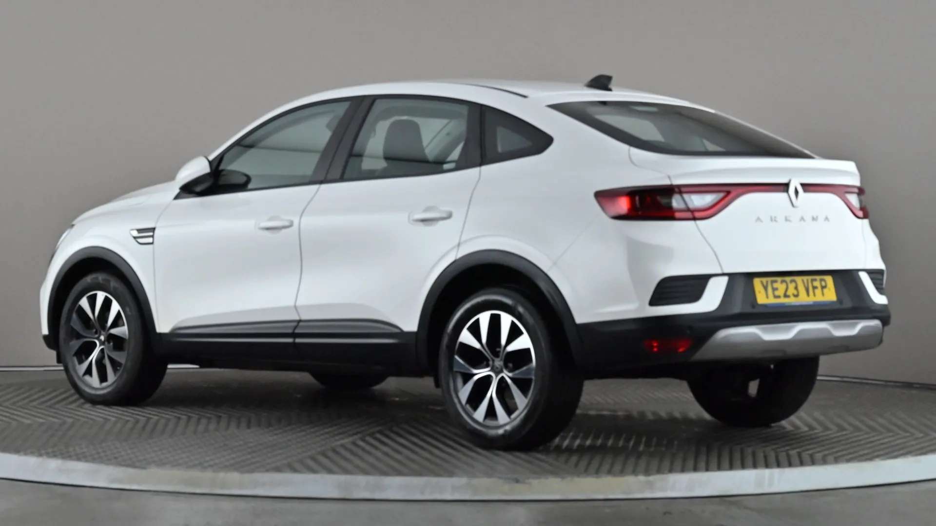 A 2023 RENAULT ARKANA 1.3 Mild hybrid 140 Evolution EDC A 2023 RENAULT ARKANA 1.3 Mild hybrid 140 Evolution EDC