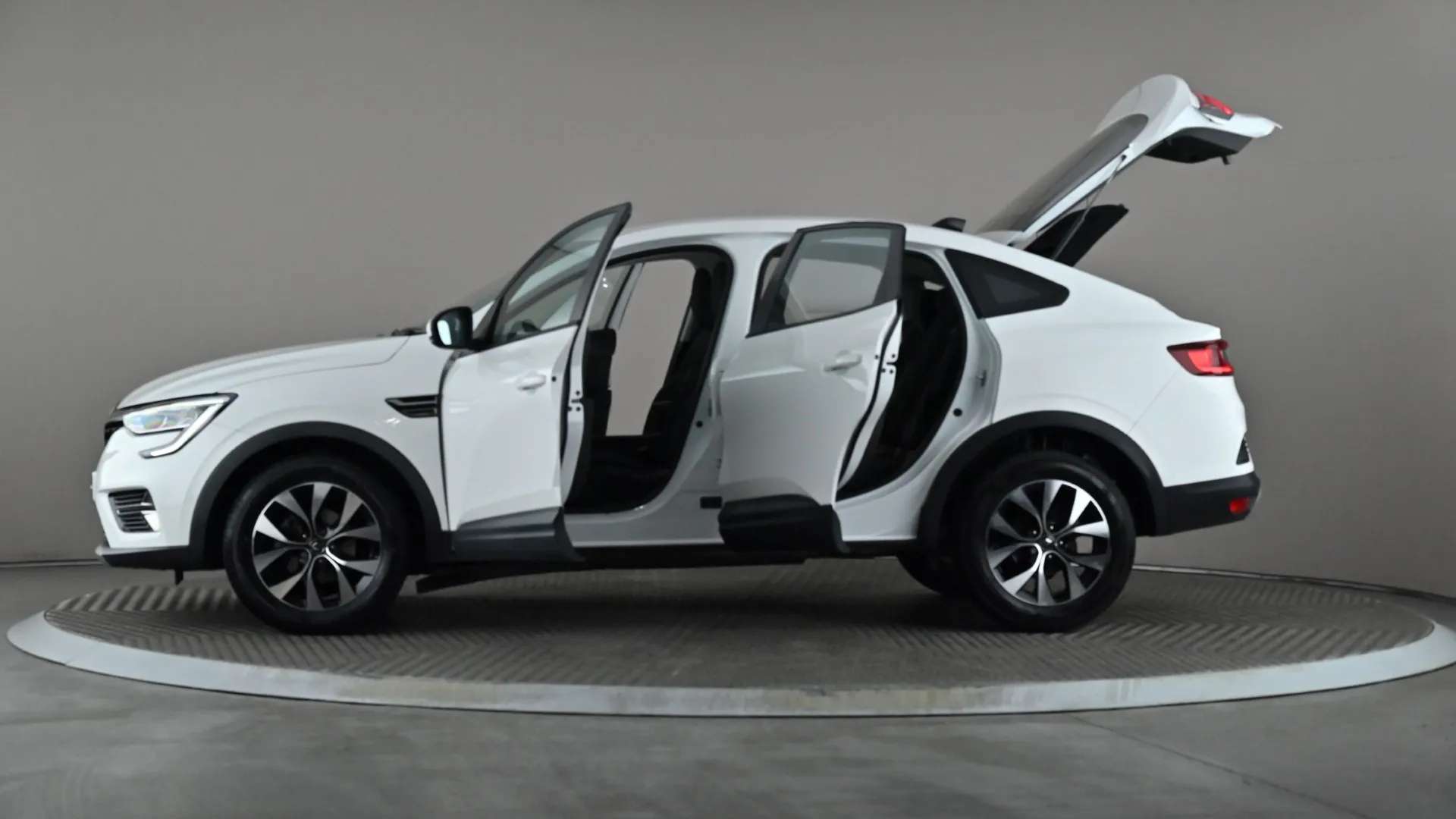 2023 RENAULT ARKANA 2023 RENAULT ARKANA
