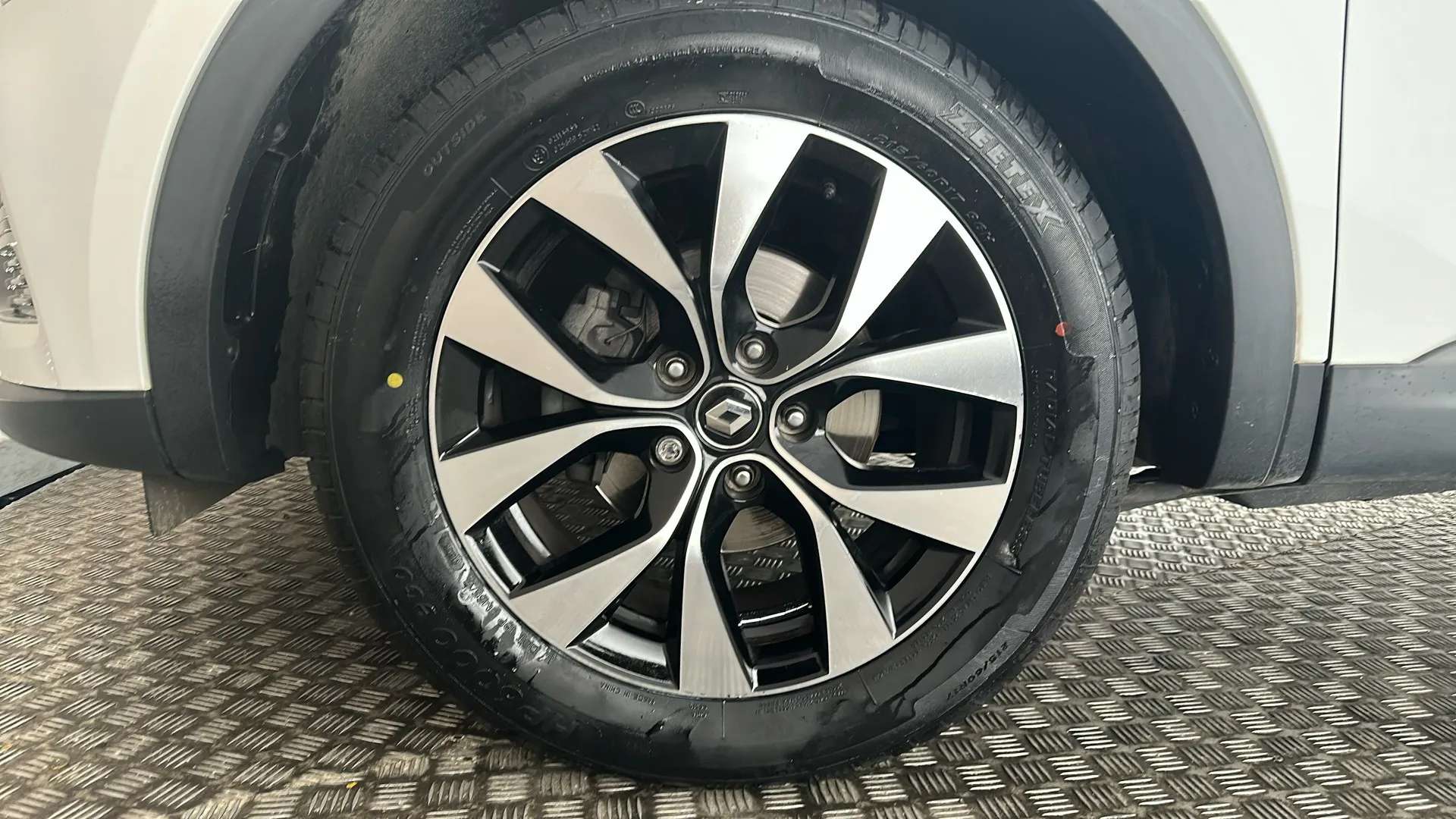 2023 RENAULT ARKANA 2023 RENAULT ARKANA