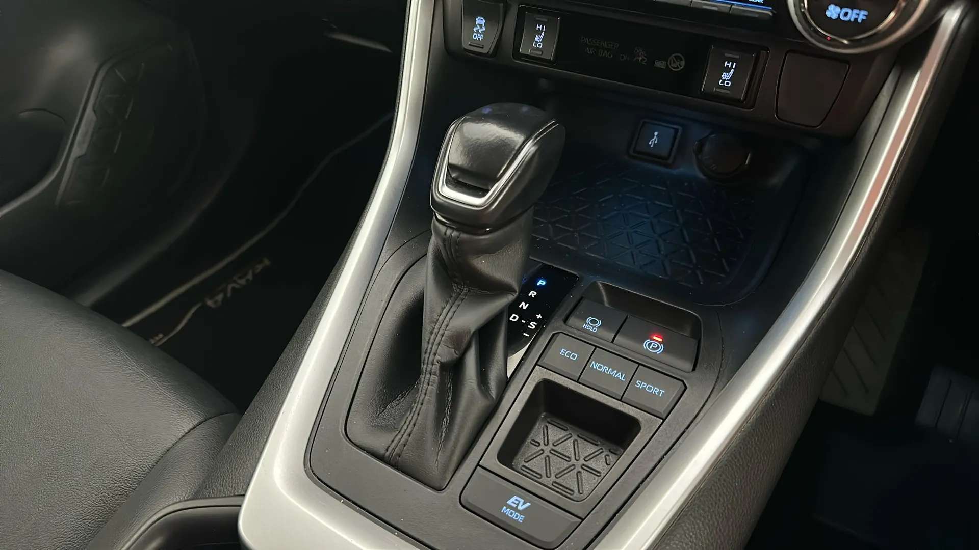 2021 TOYOTA RAV4 2021 TOYOTA RAV4