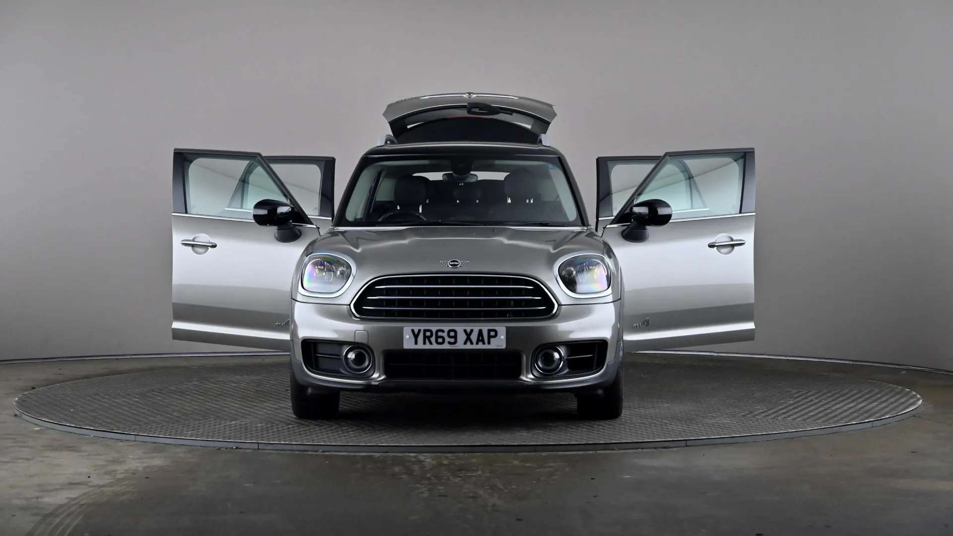 2019 MINI COUNTRYMAN 2019 MINI COUNTRYMAN