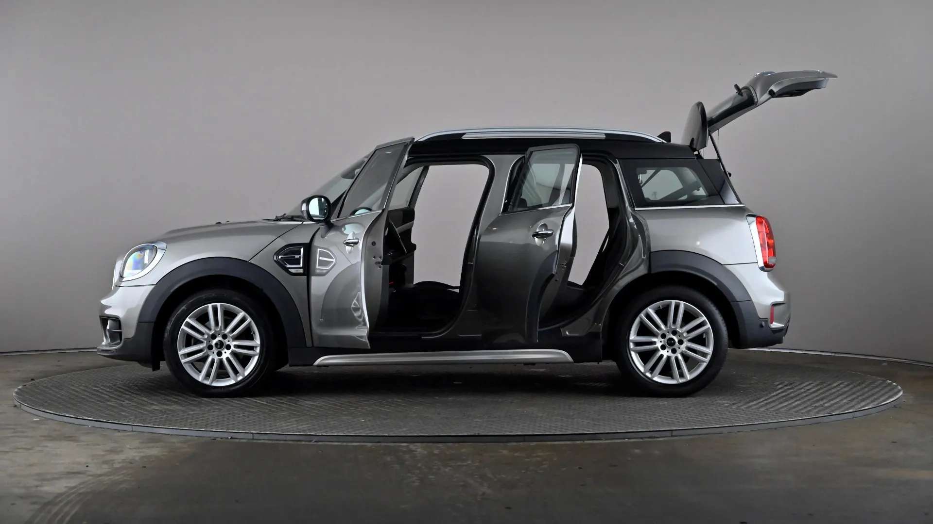 2019 MINI COUNTRYMAN 2019 MINI COUNTRYMAN
