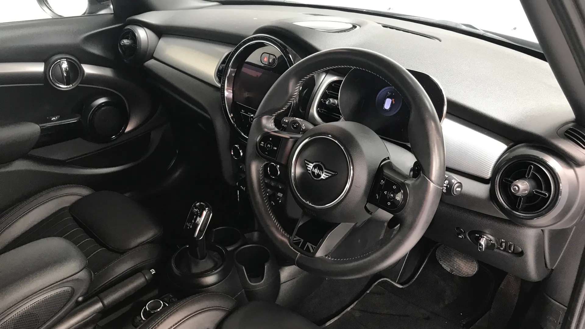 2023 MINI COOPER 2023 MINI COOPER