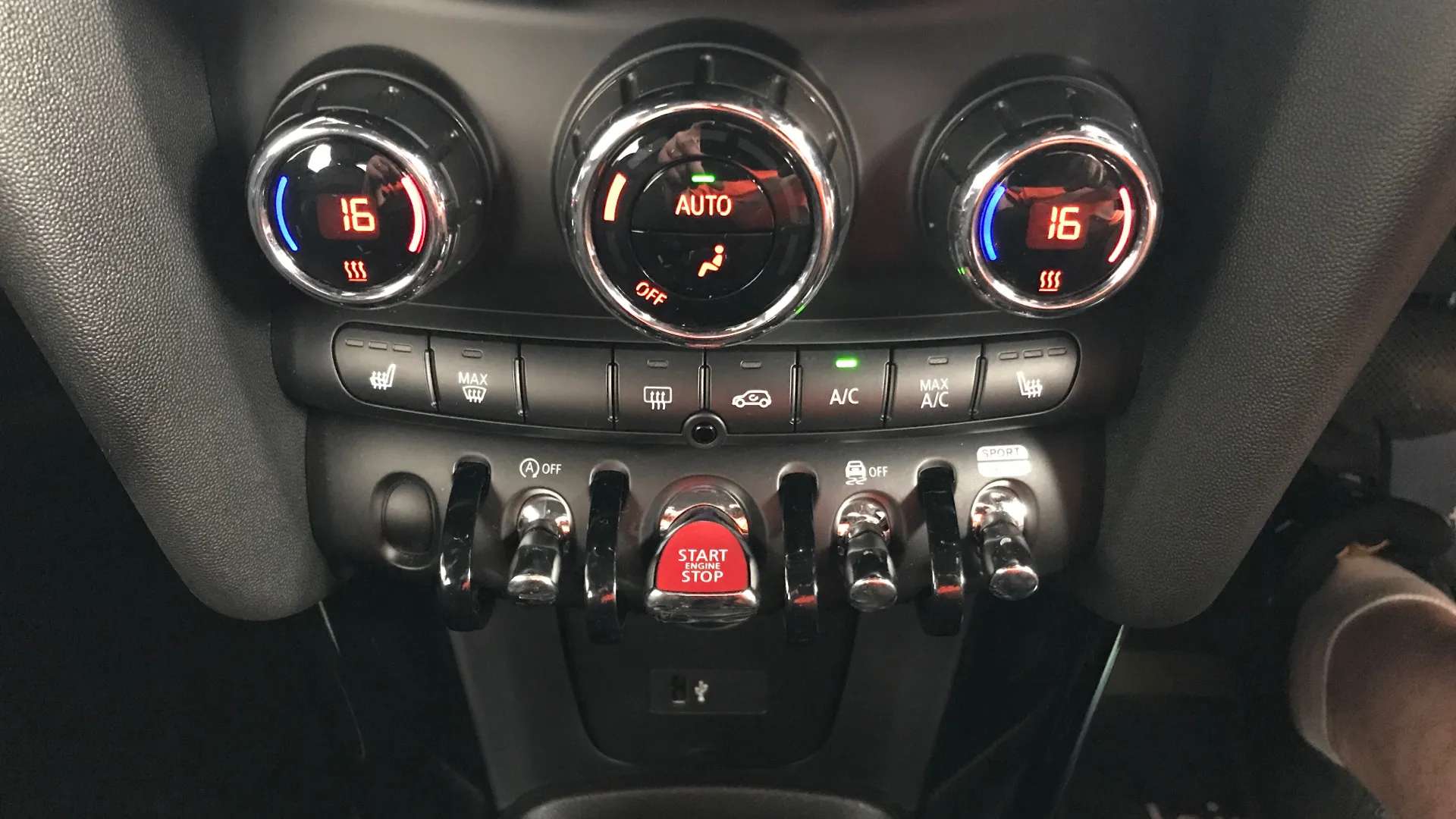 2023 MINI COOPER 2023 MINI COOPER