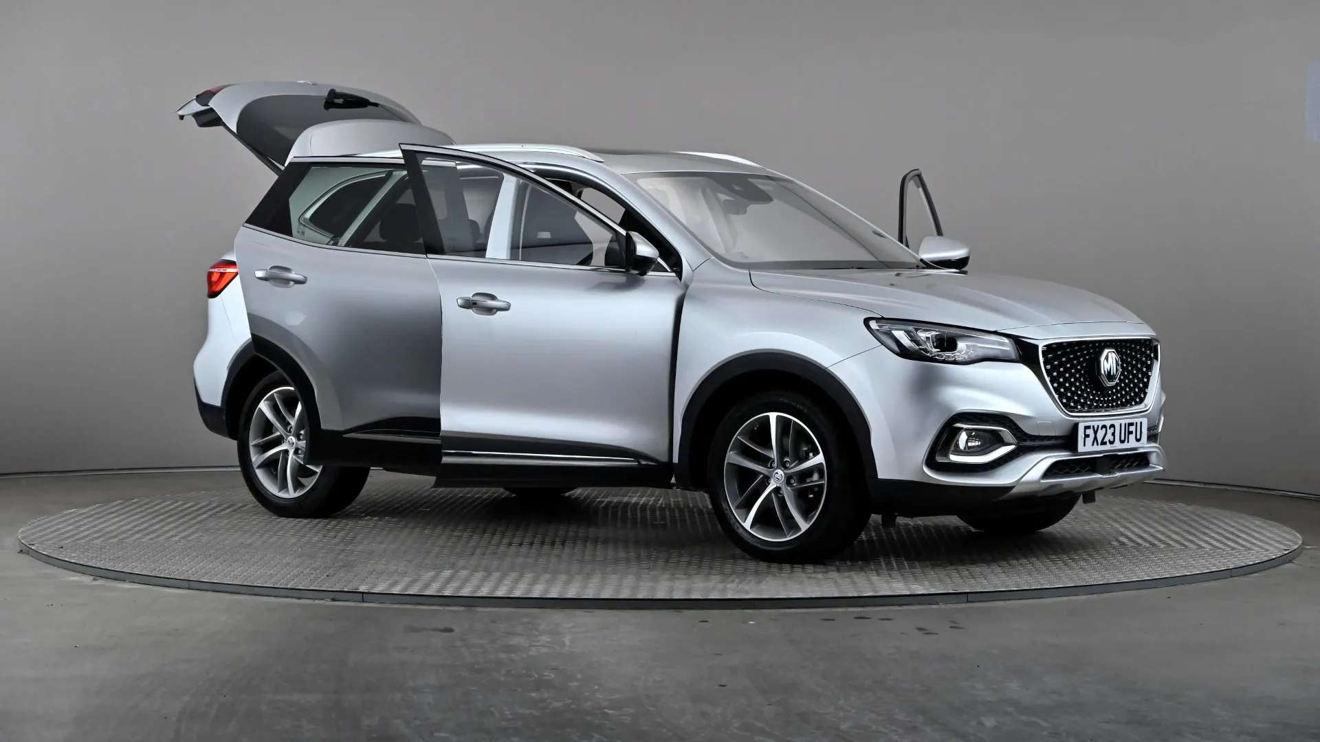 2023 MG MOTOR UK HS 2023 MG MOTOR UK HS