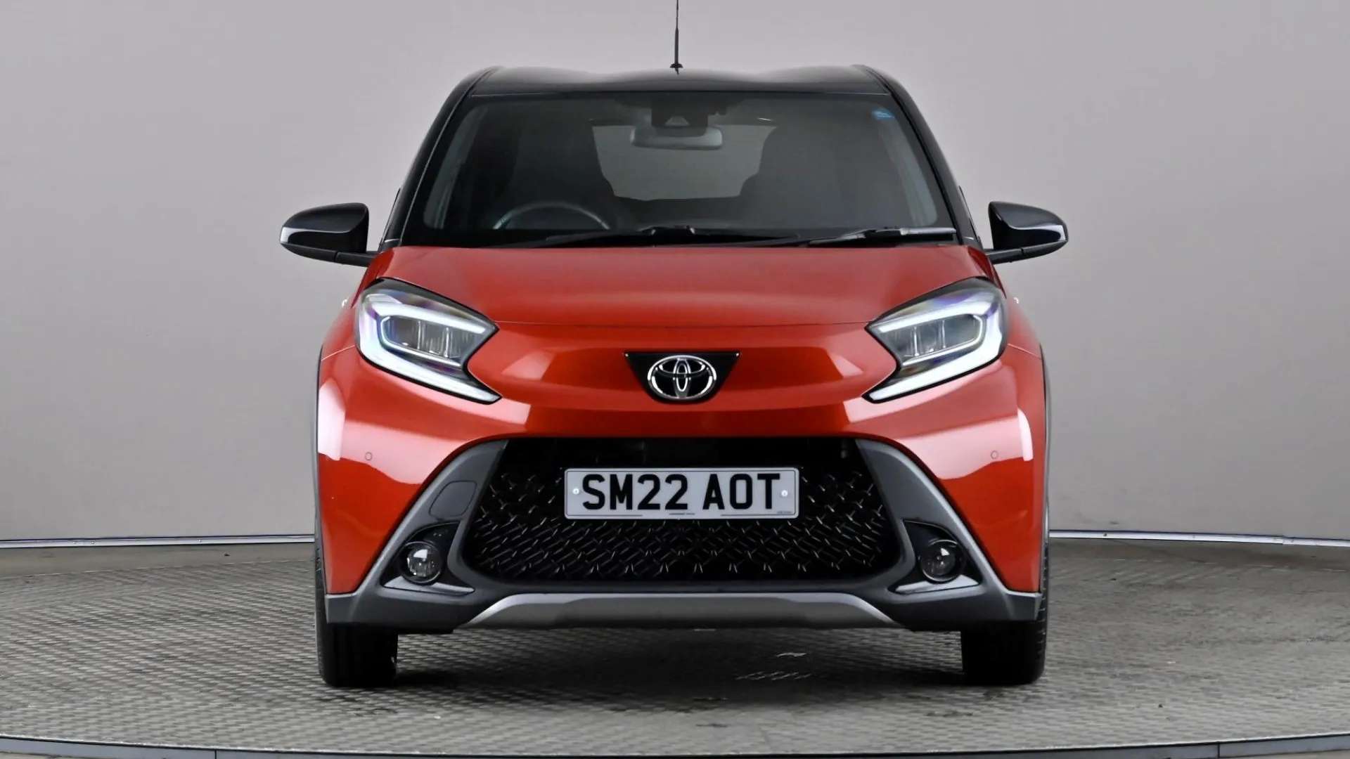 A 2022 TOYOTA AYGO X 1.0 VVT-i Exclusive Auto A 2022 TOYOTA AYGO X 1.0 VVT-i Exclusive Auto