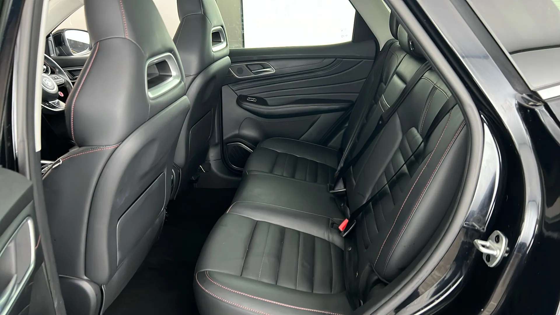 2023 MG MOTOR UK HS 2023 MG MOTOR UK HS
