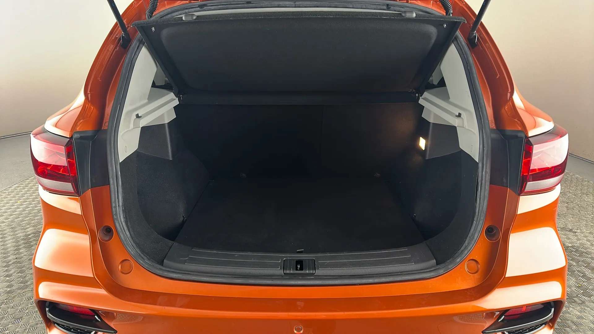 2023 MG MOTOR UK ZS 2023 MG MOTOR UK ZS