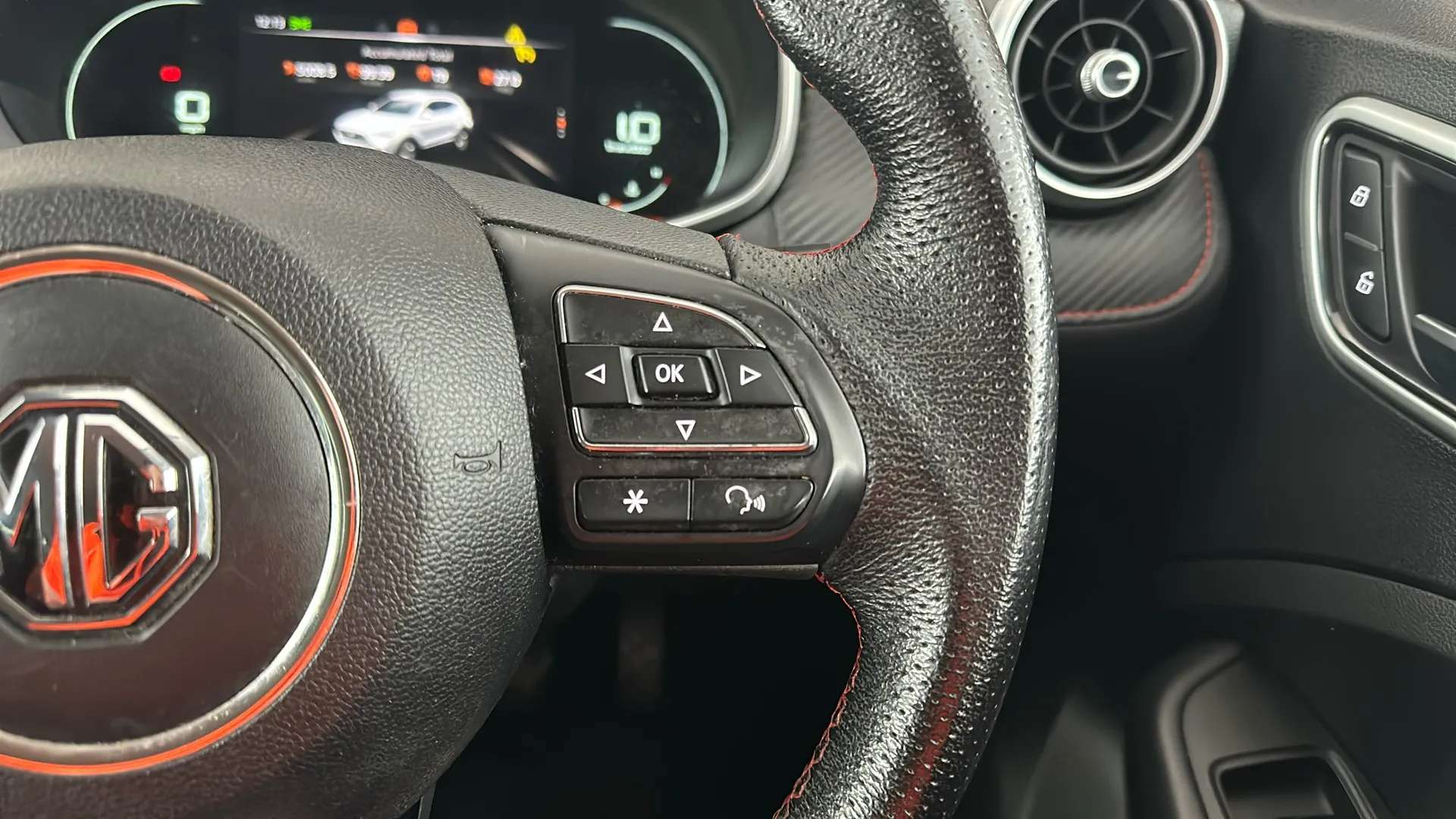 2023 MG MOTOR UK ZS 2023 MG MOTOR UK ZS