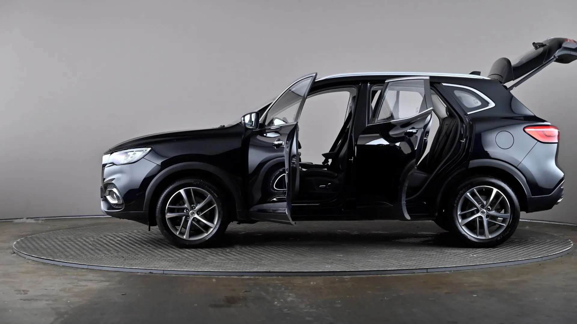 2022 MG MOTOR UK HS 2022 MG MOTOR UK HS