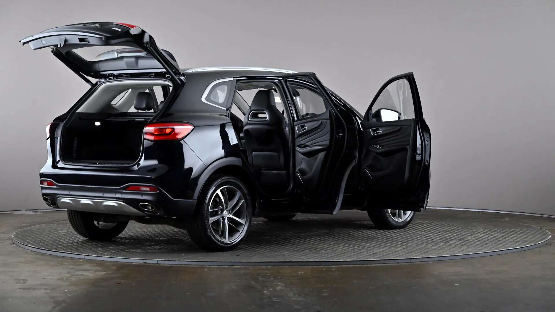 2022 MG MOTOR UK HS 2022 MG MOTOR UK HS