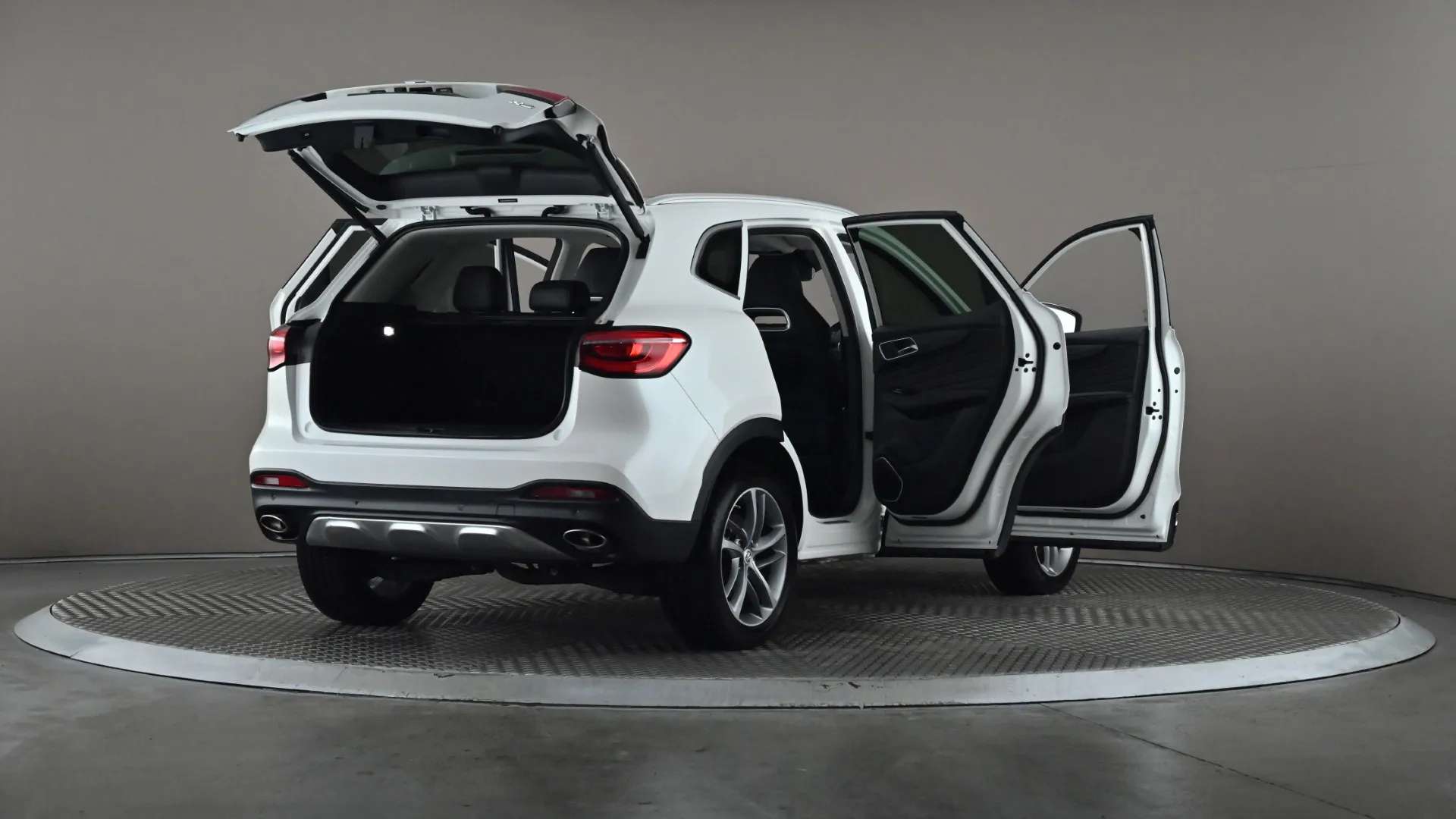 2023 MG MOTOR UK HS 2023 MG MOTOR UK HS