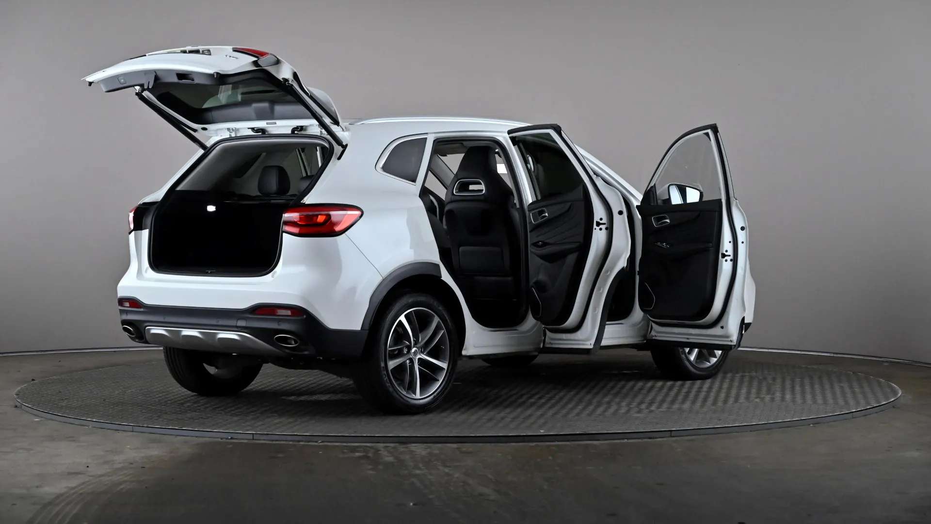 2023 MG MOTOR UK HS 2023 MG MOTOR UK HS