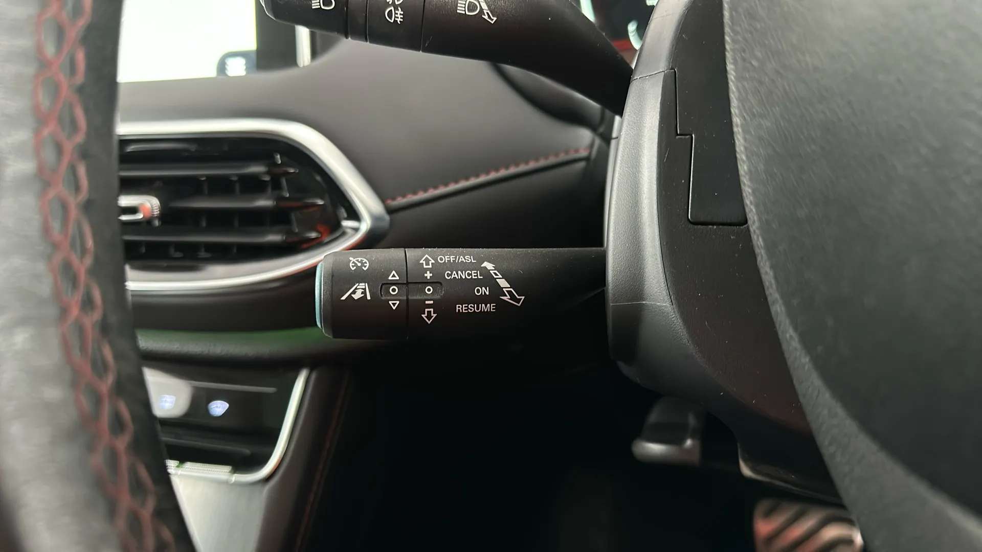 2023 MG MOTOR UK HS 2023 MG MOTOR UK HS