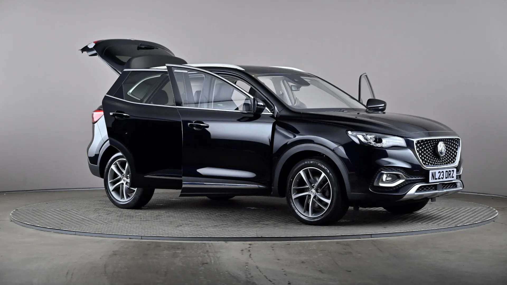 2023 MG MOTOR UK HS 2023 MG MOTOR UK HS
