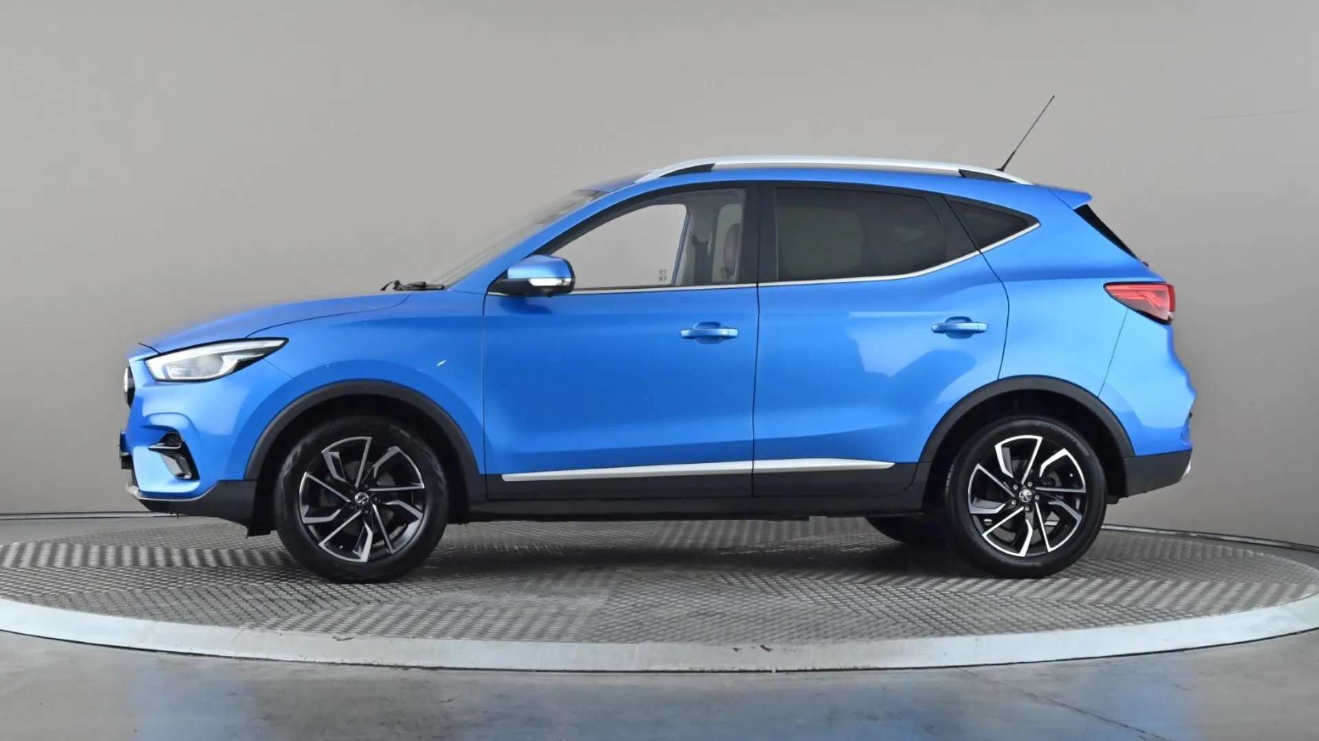 A 2023 MG MOTOR UK ZS 1.0T GDi Exclusive DCT A 2023 MG MOTOR UK ZS 1.0T GDi Exclusive DCT