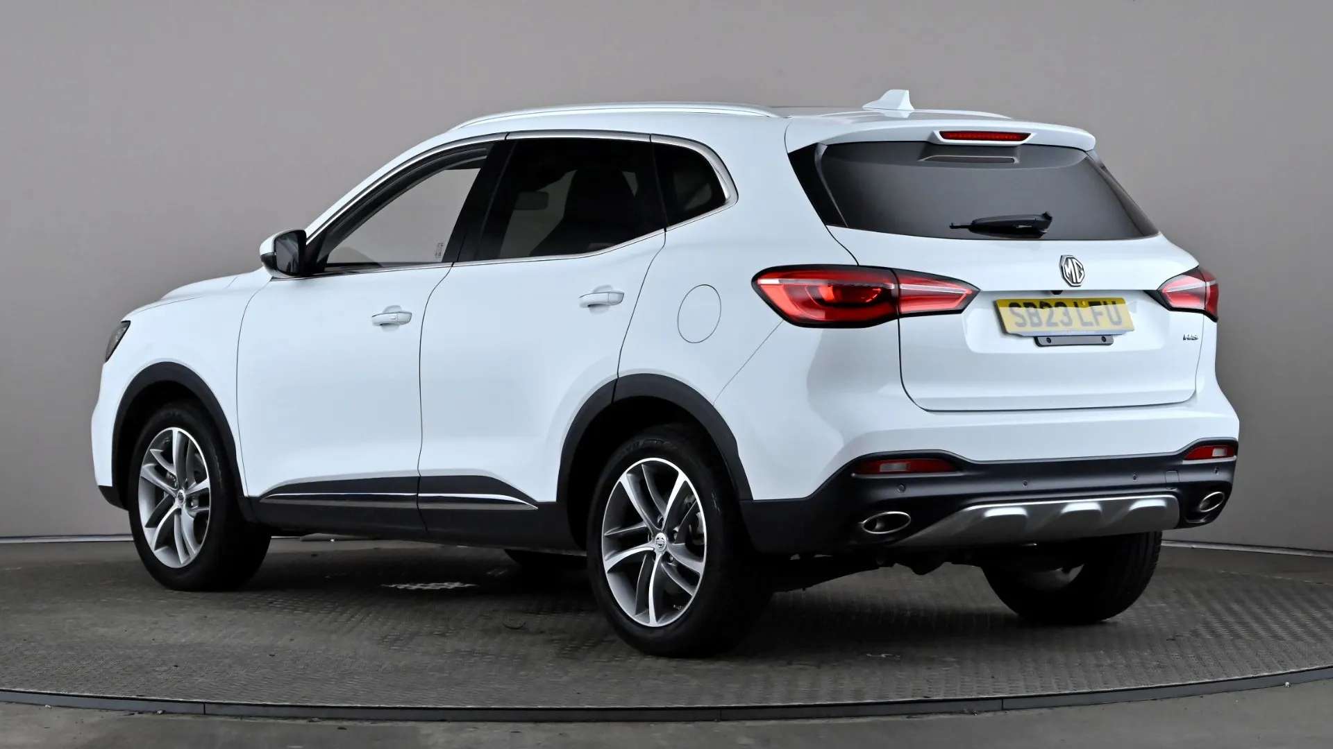 A 2023 MG MOTOR UK HS 1.5 T-GDI Exclusive DCT A 2023 MG MOTOR UK HS 1.5 T-GDI Exclusive DCT
