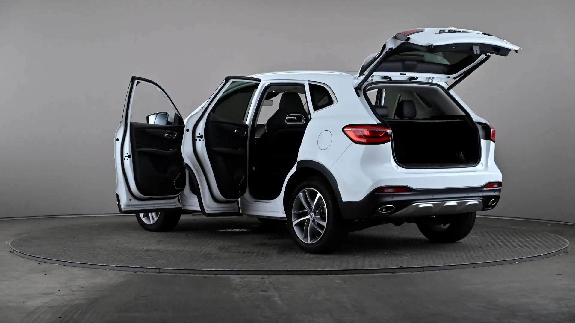 2023 MG MOTOR UK HS 2023 MG MOTOR UK HS