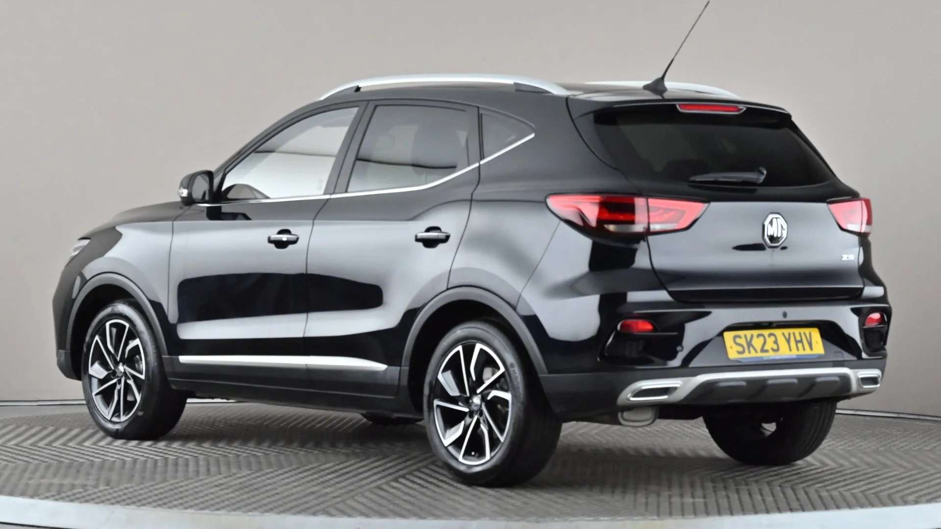 A 2023 MG MOTOR UK ZS 1.0T GDi Exclusive DCT A 2023 MG MOTOR UK ZS 1.0T GDi Exclusive DCT