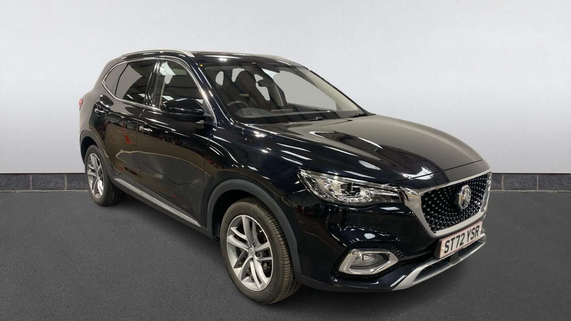 A 2023 MG MOTOR UK HS 1.5 T-GDI Exclusive DCT A 2023 MG MOTOR UK HS 1.5 T-GDI Exclusive DCT