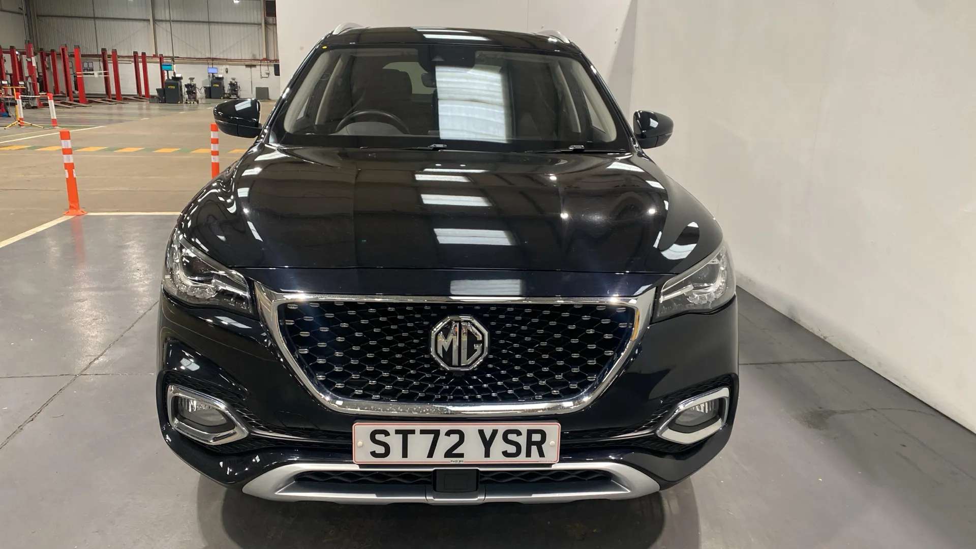 A 2023 MG MOTOR UK HS 1.5 T-GDI Exclusive DCT A 2023 MG MOTOR UK HS 1.5 T-GDI Exclusive DCT