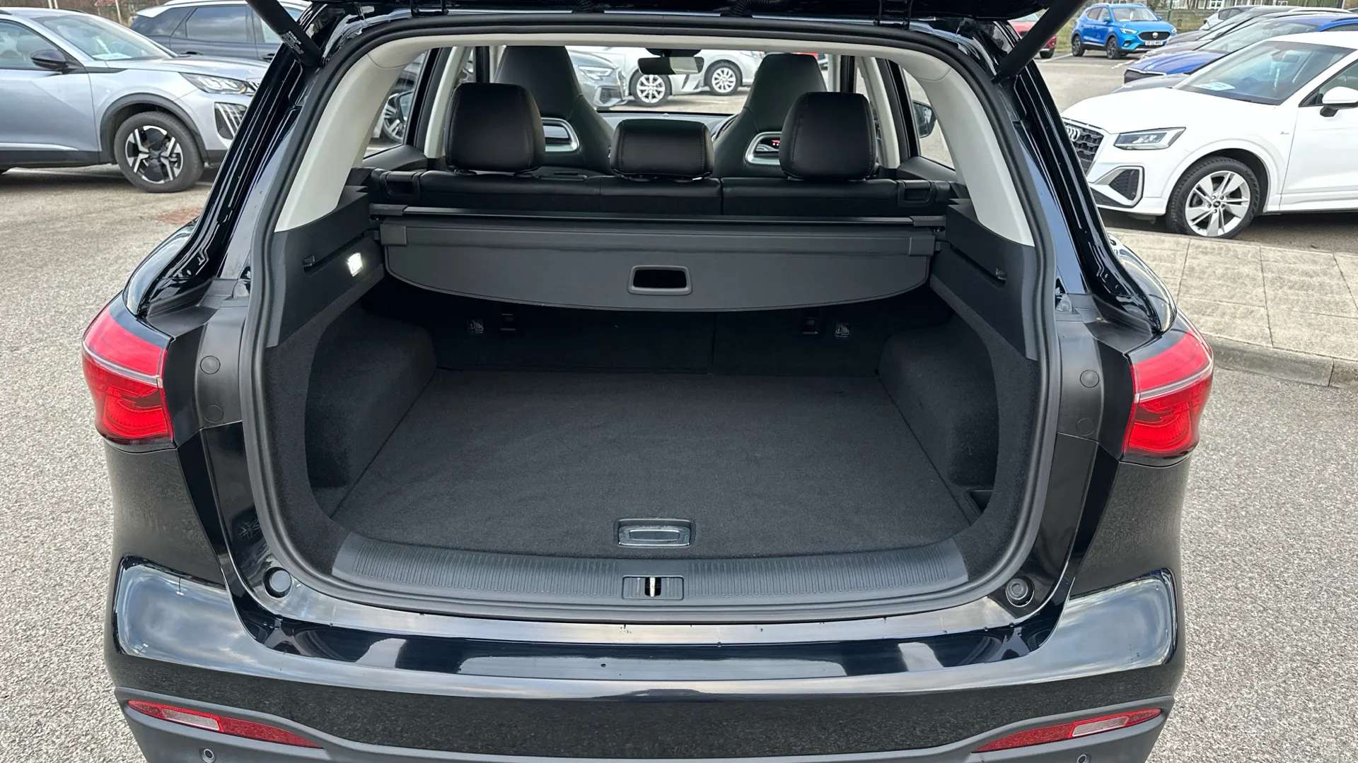 2021 MG MOTOR UK HS 2021 MG MOTOR UK HS