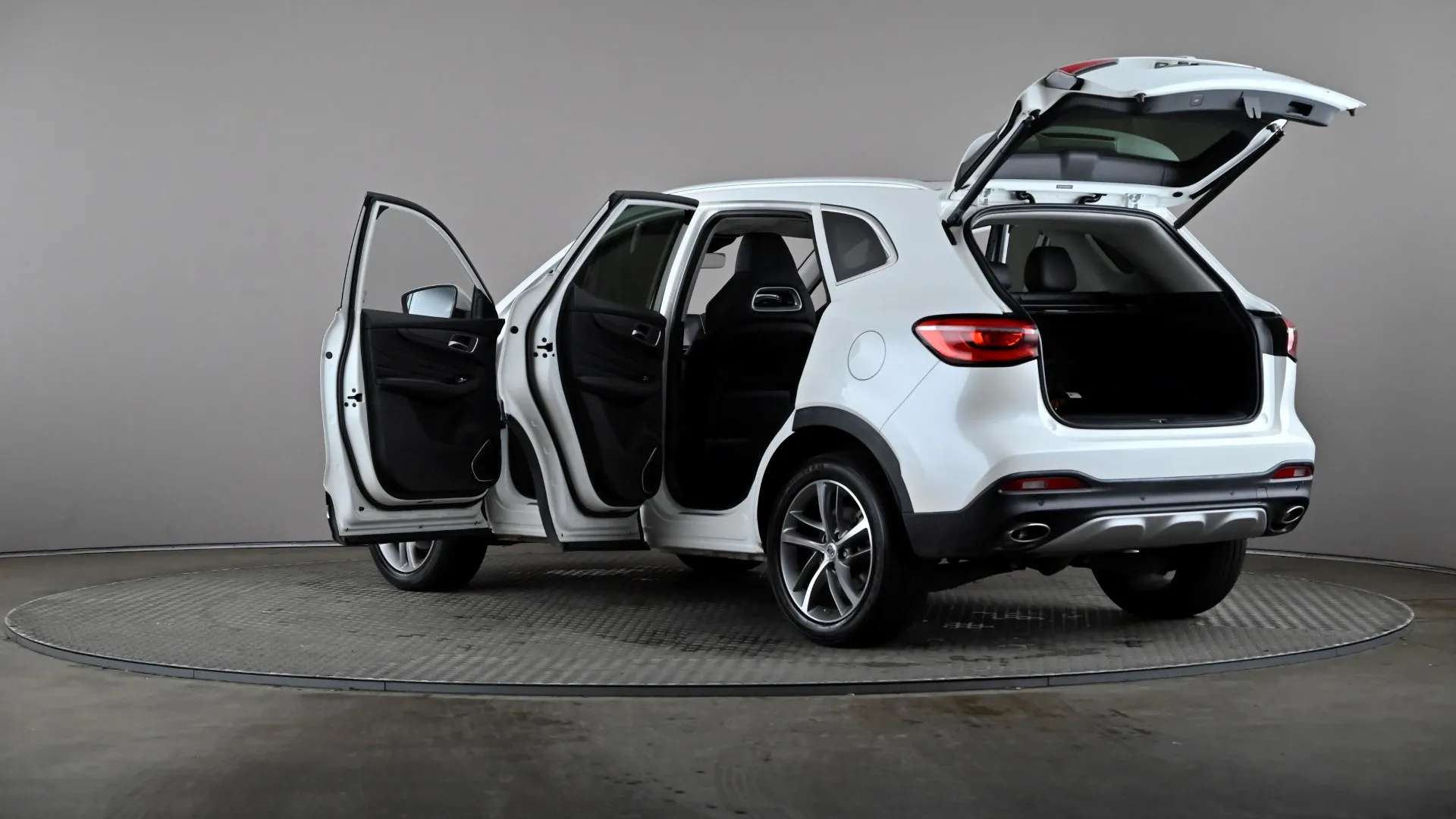 2023 MG MOTOR UK HS 2023 MG MOTOR UK HS