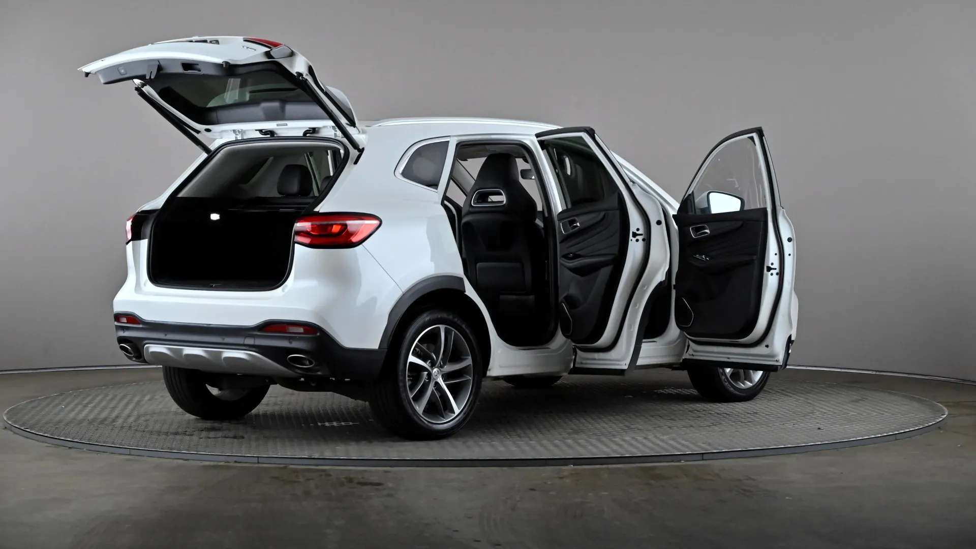 2023 MG MOTOR UK HS 2023 MG MOTOR UK HS