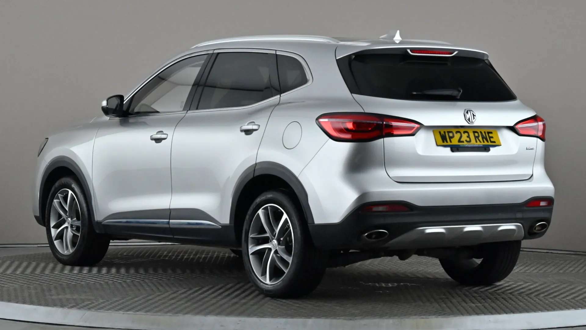 A 2023 MG MOTOR UK HS 1.5 T-GDI Exclusive DCT A 2023 MG MOTOR UK HS 1.5 T-GDI Exclusive DCT