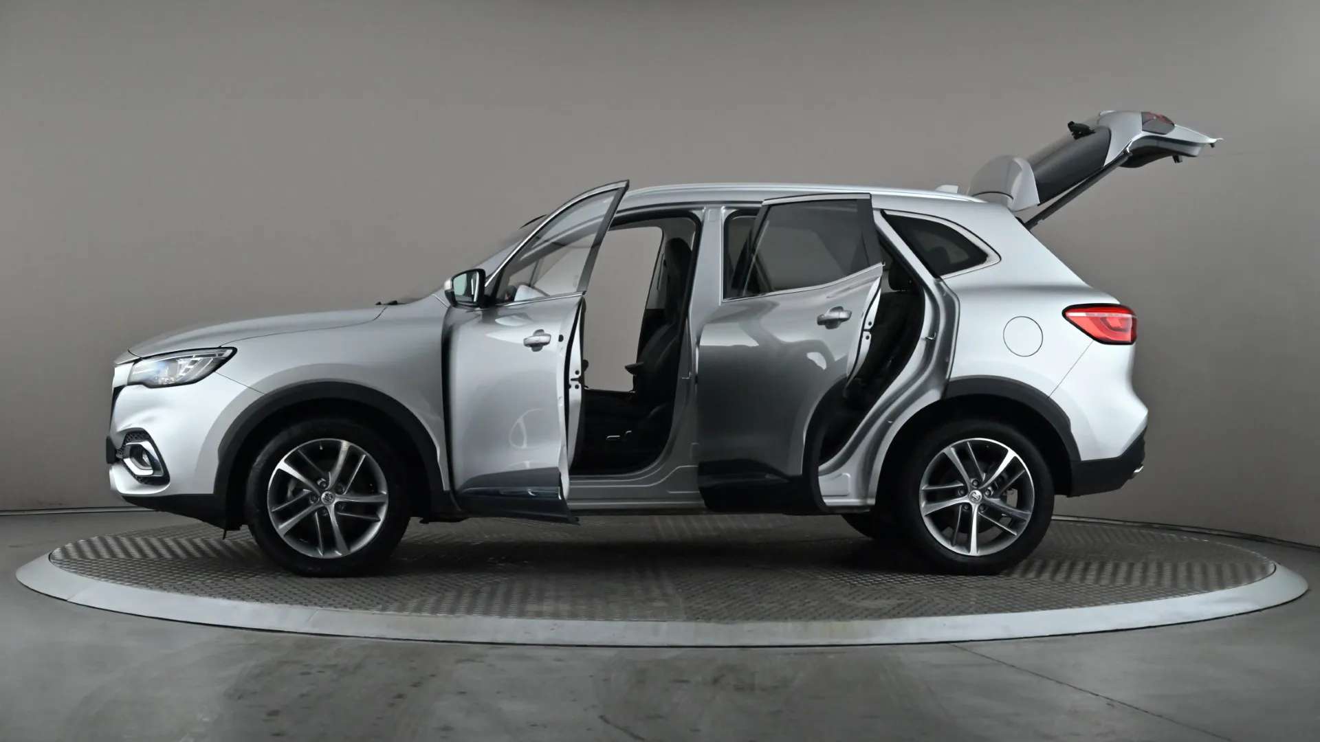 2023 MG MOTOR UK HS 2023 MG MOTOR UK HS