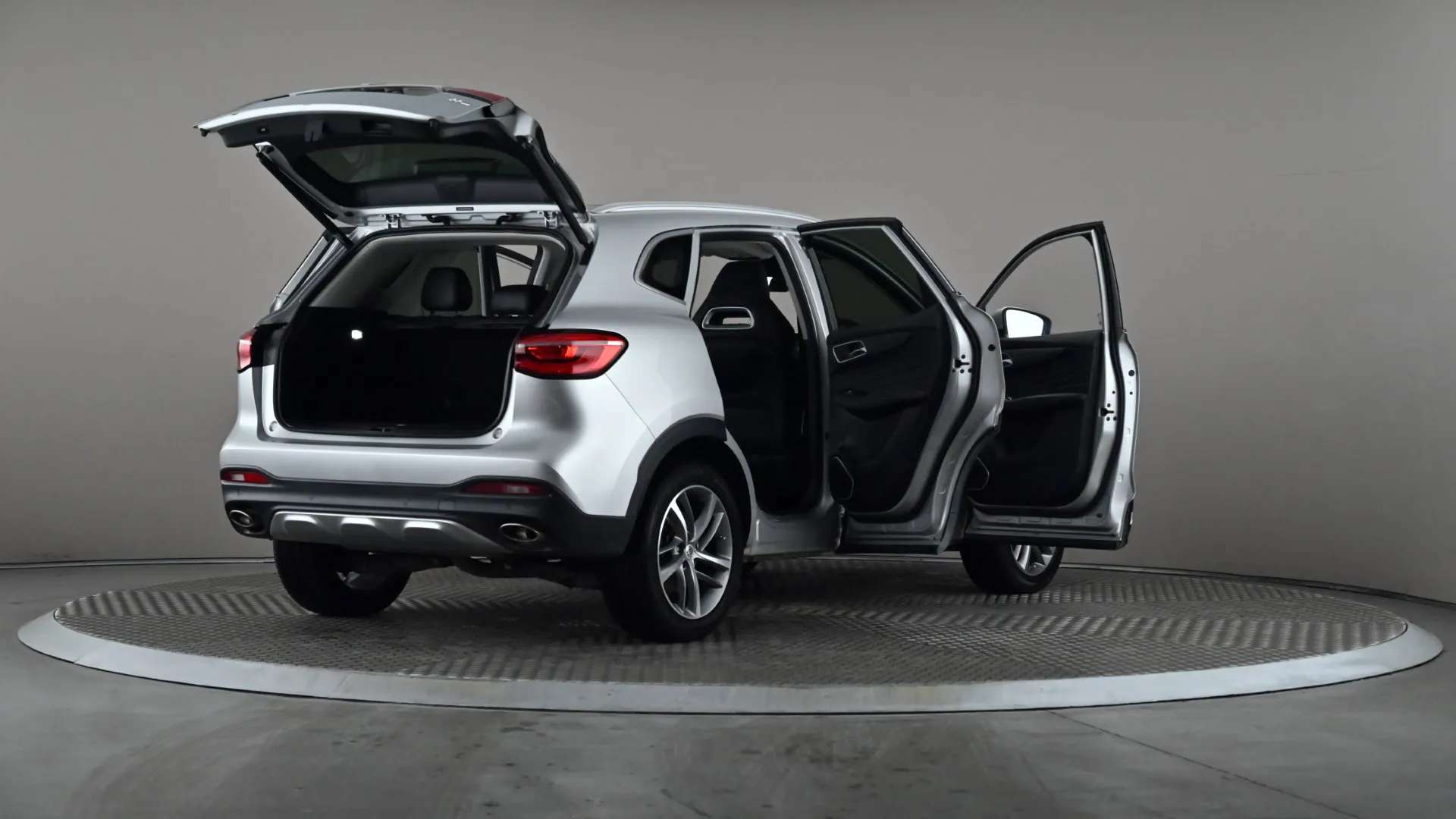 2023 MG MOTOR UK HS 2023 MG MOTOR UK HS