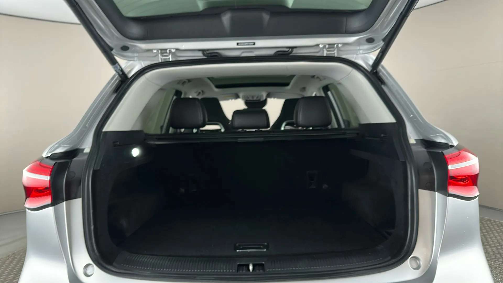 2023 MG MOTOR UK HS 2023 MG MOTOR UK HS