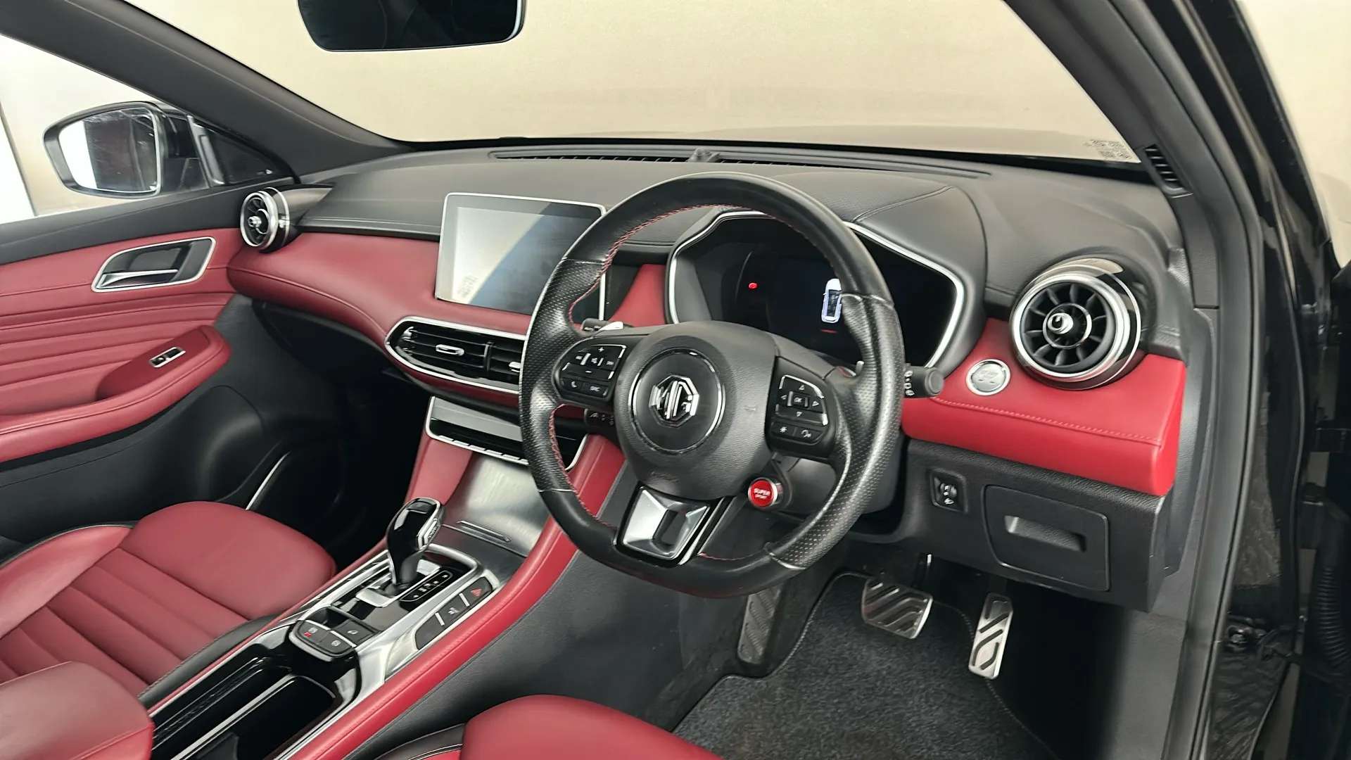 2023 MG MOTOR UK HS 2023 MG MOTOR UK HS