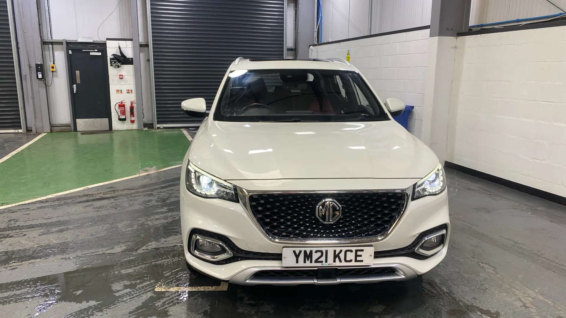 A 2021 MG MOTOR UK HS 1.5 T-GDI Exclusive DCT A 2021 MG MOTOR UK HS 1.5 T-GDI Exclusive DCT