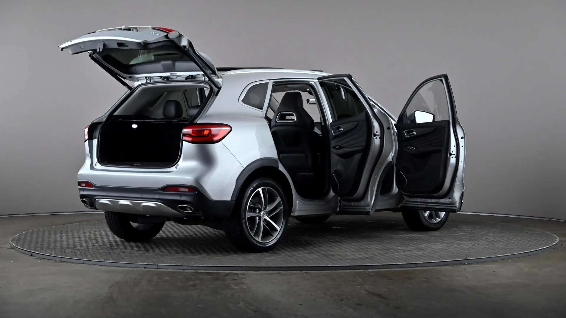 2023 MG MOTOR UK HS 2023 MG MOTOR UK HS