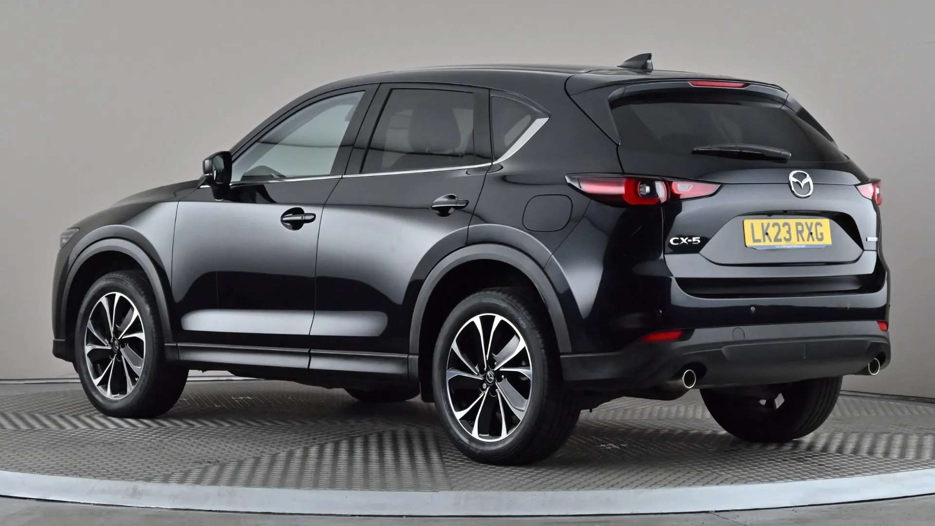 A 2023 MAZDA CX-5 2.0 e-Skyactiv G MHEV Exclusive-Line A 2023 MAZDA CX-5 2.0 e-Skyactiv G MHEV Exclusive-Line