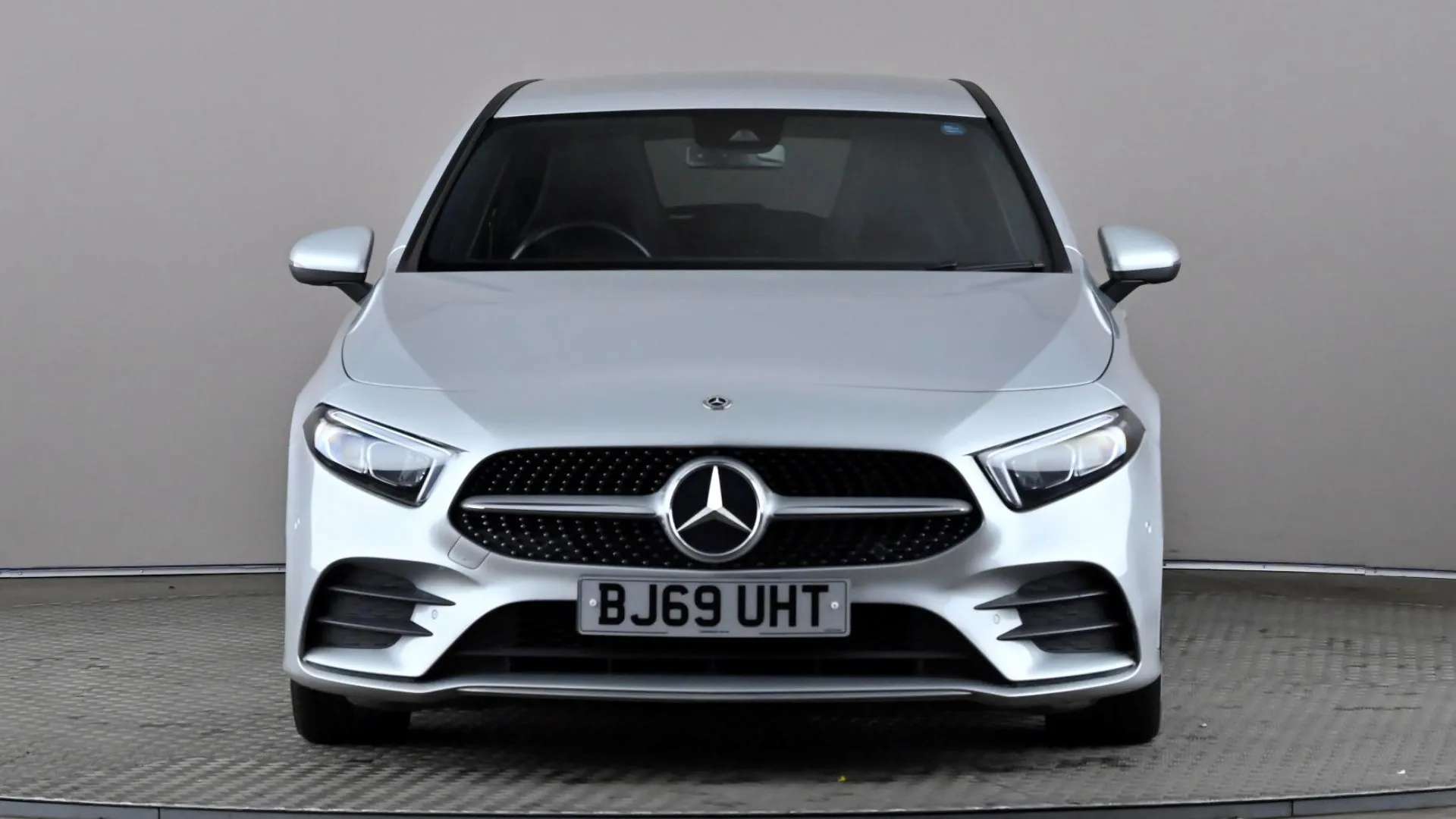 A 2019 MERCEDES-BENZ A CLASS A180d AMG Line Executive Auto A 2019 MERCEDES-BENZ A CLASS A180d AMG Line Executive Auto