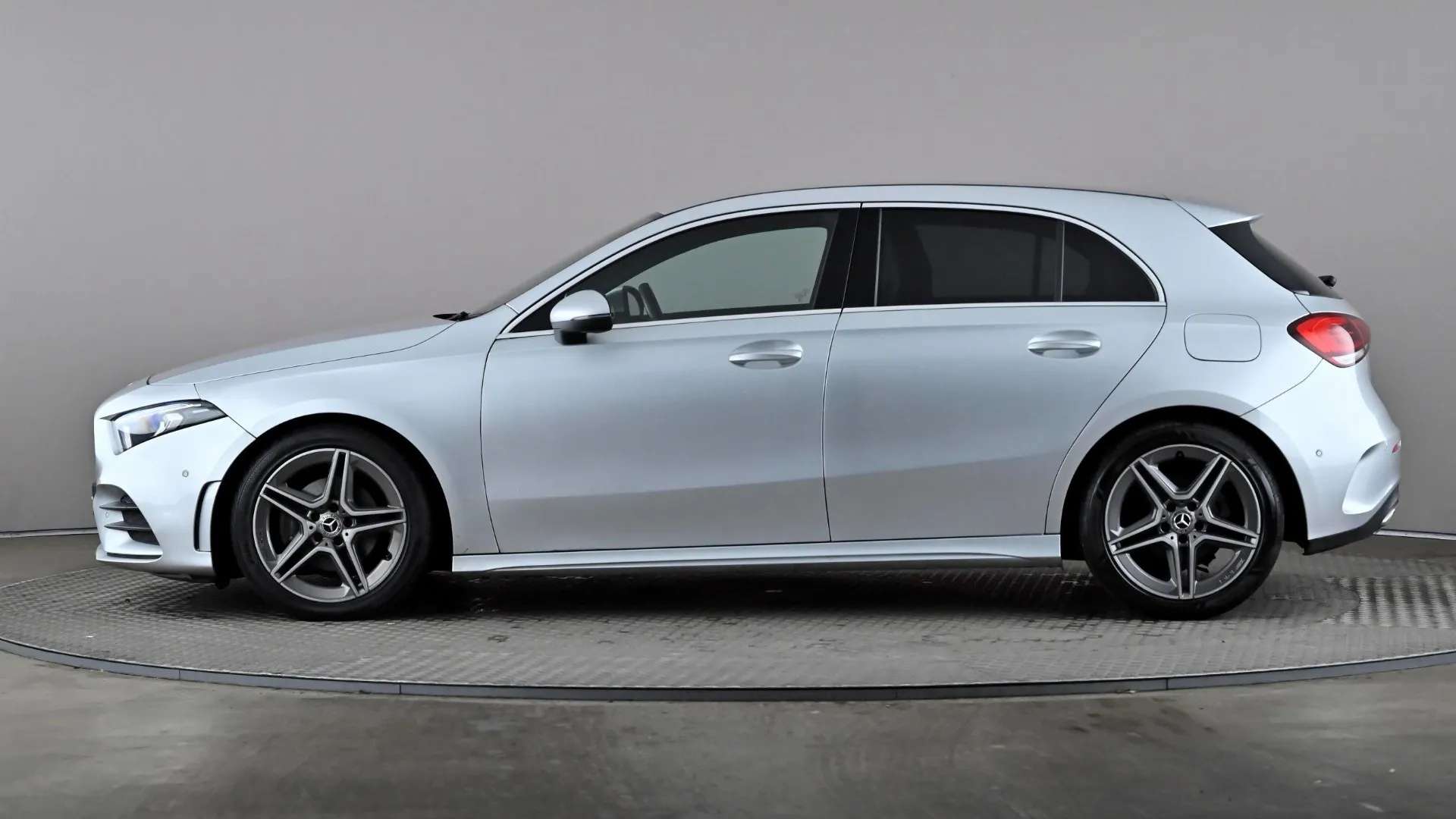A 2019 MERCEDES-BENZ A CLASS A180d AMG Line Executive Auto A 2019 MERCEDES-BENZ A CLASS A180d AMG Line Executive Auto