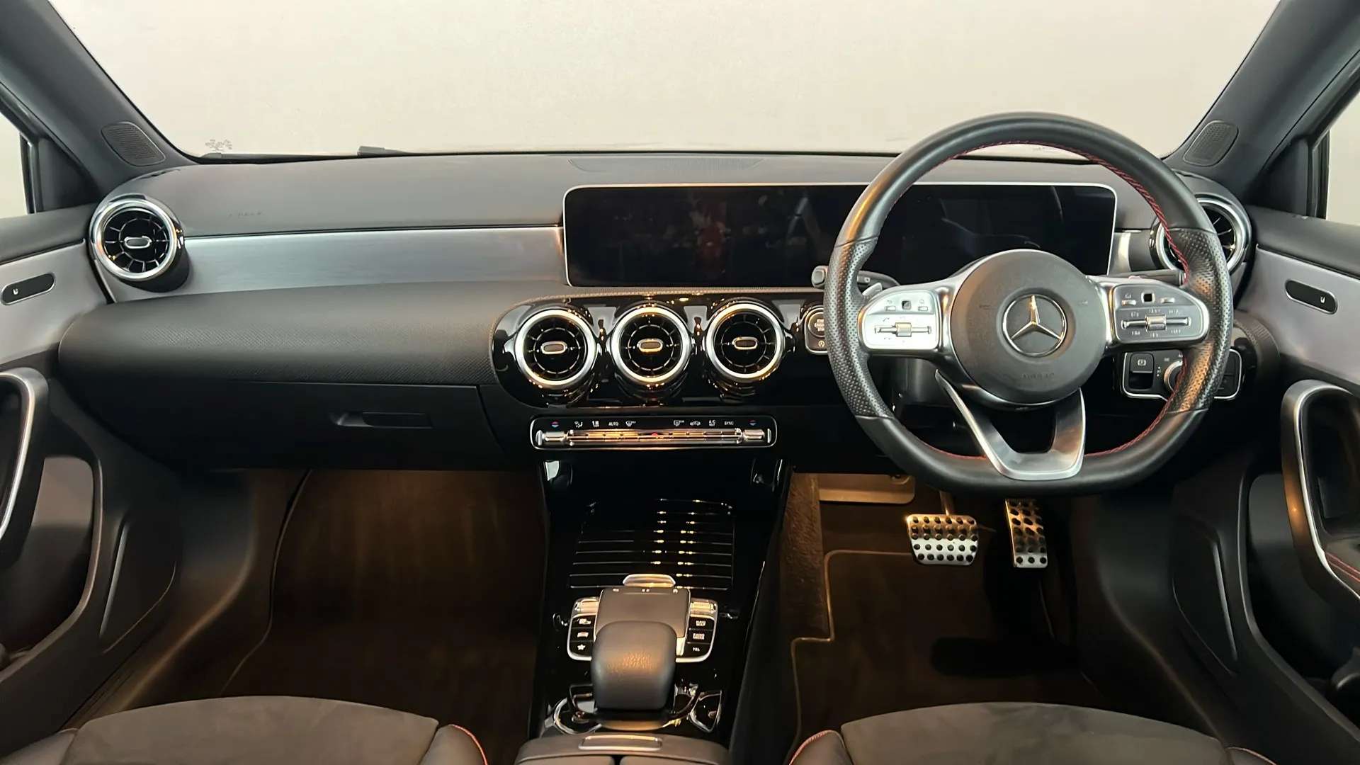 2019 MERCEDES-BENZ A CLASS 2019 MERCEDES-BENZ A CLASS