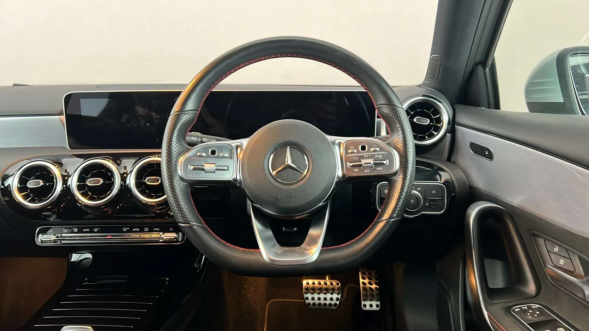 2019 MERCEDES-BENZ A CLASS 2019 MERCEDES-BENZ A CLASS